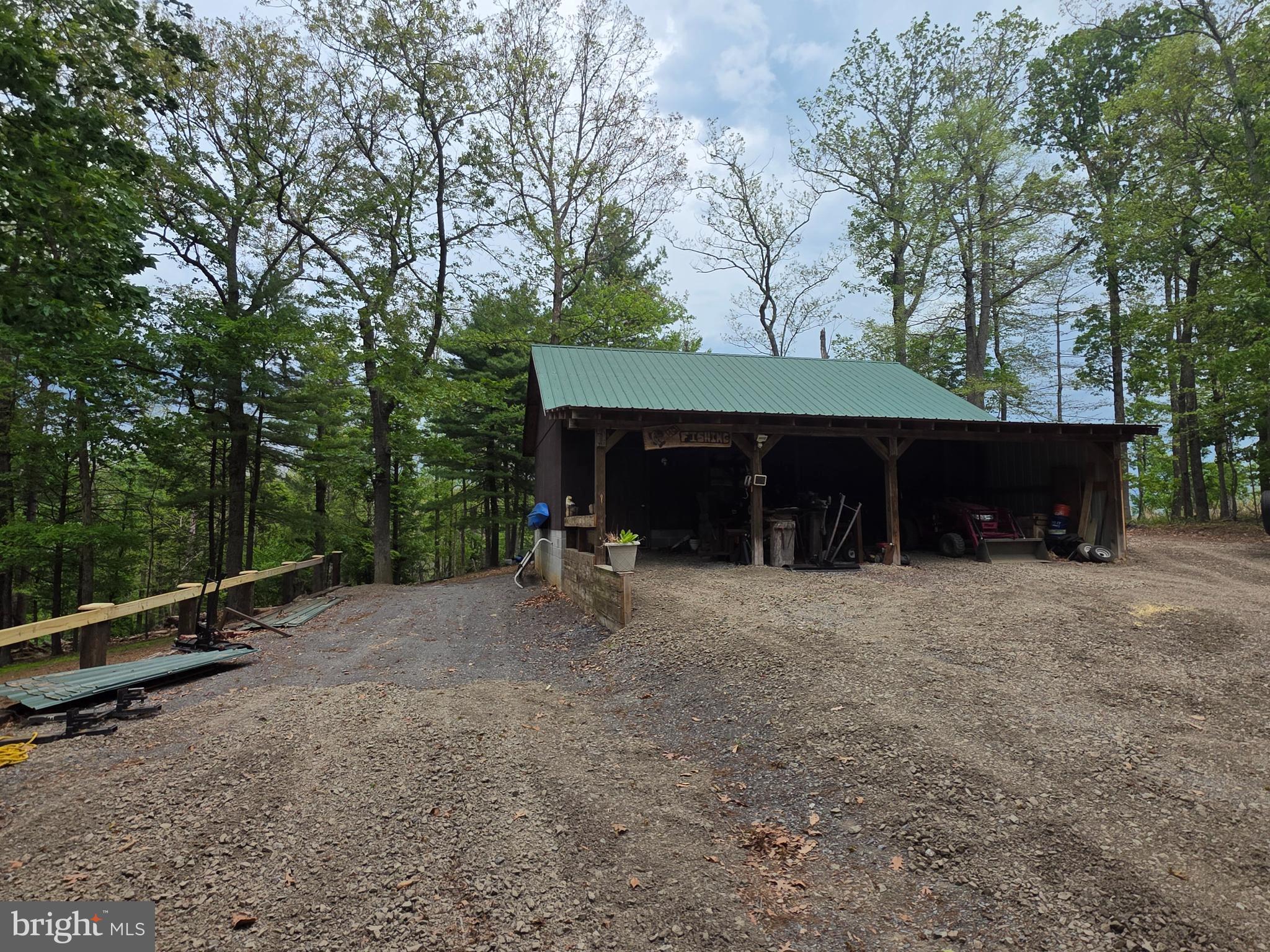 SLEEPY HOLLOW SUBDIVISION - Residential