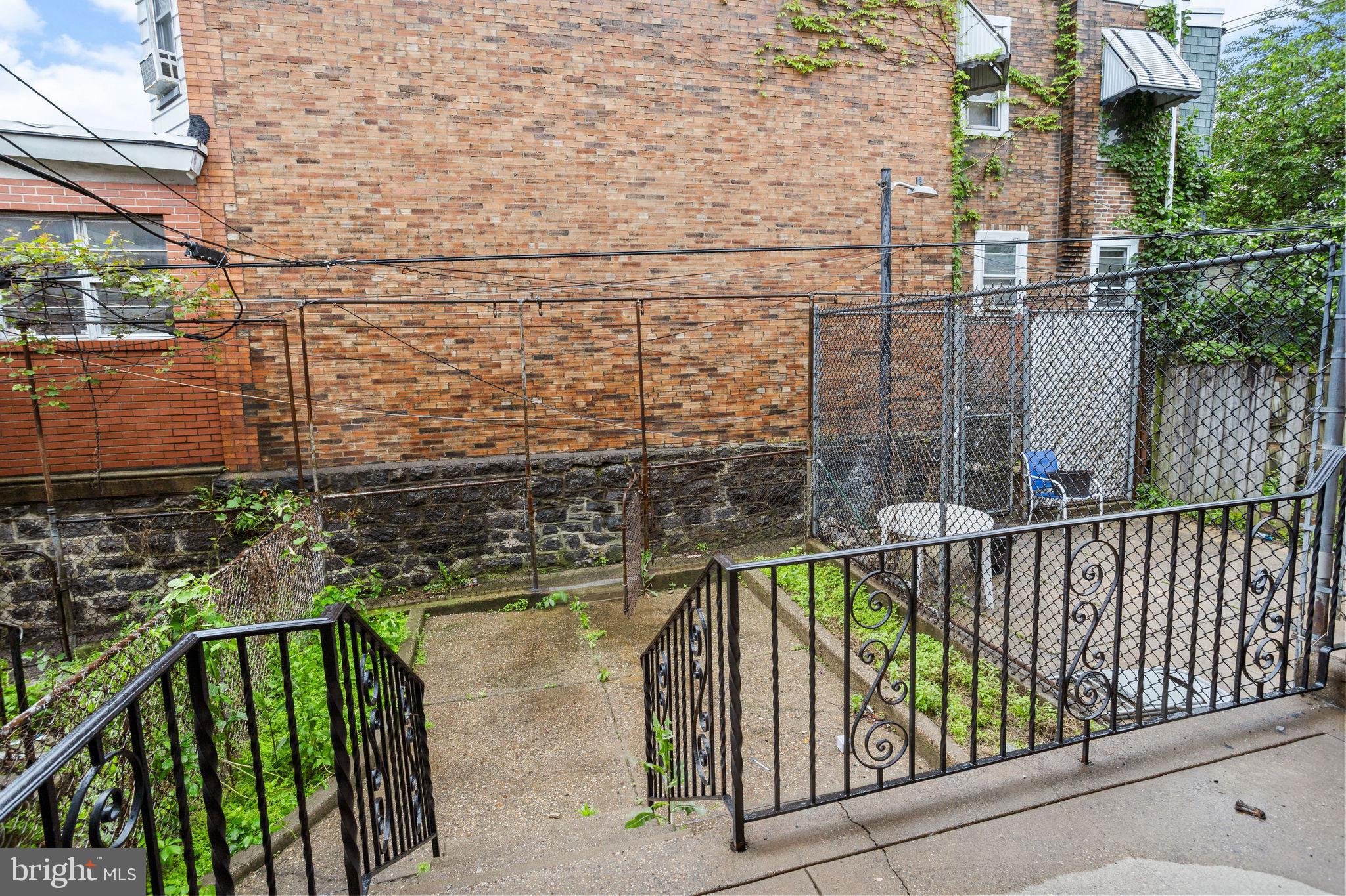 OVERBROOK - Residential Lease