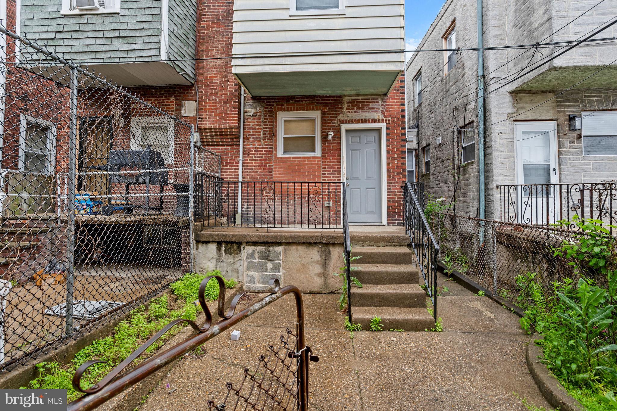 OVERBROOK - Residential Lease