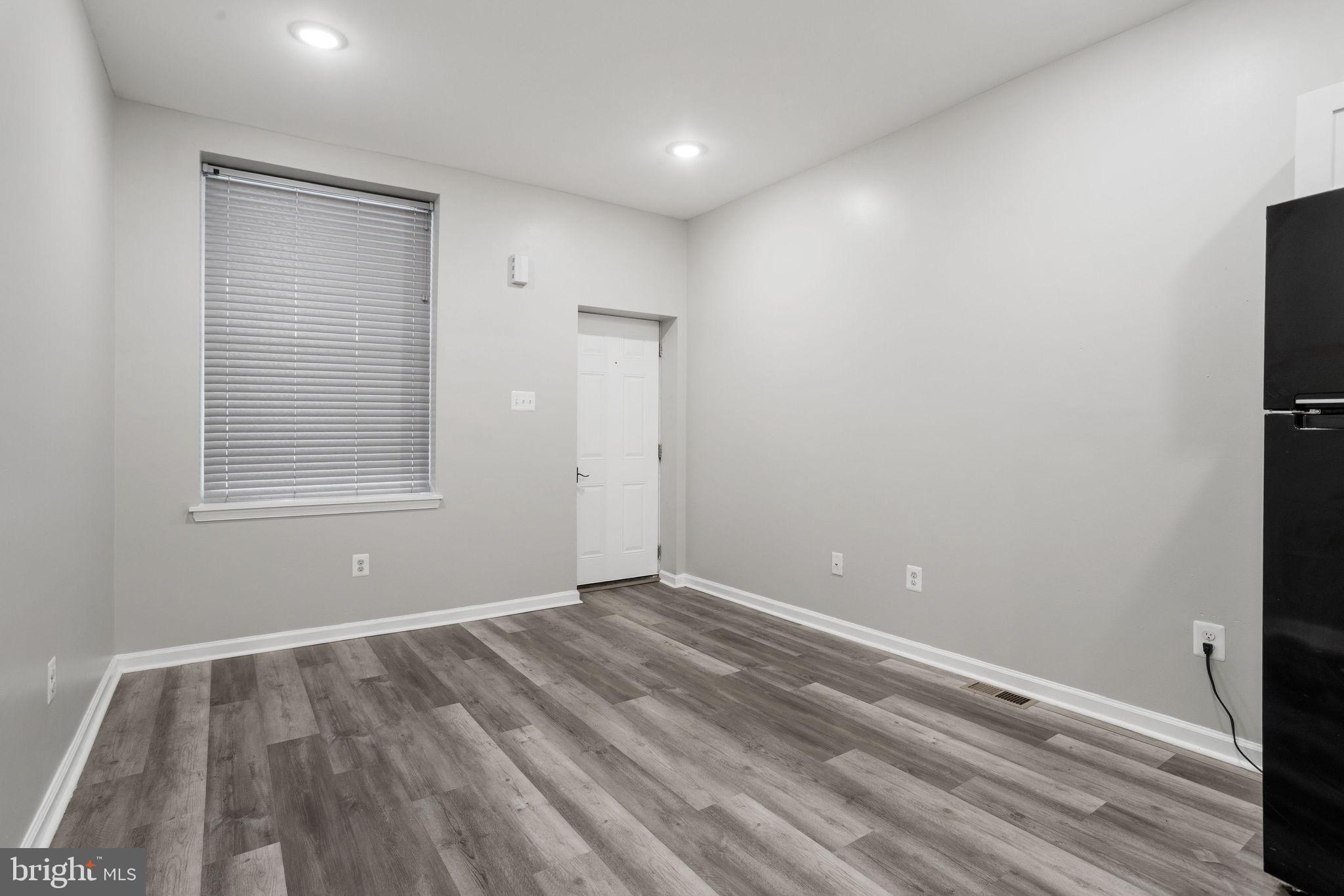 OVERBROOK - Residential Lease