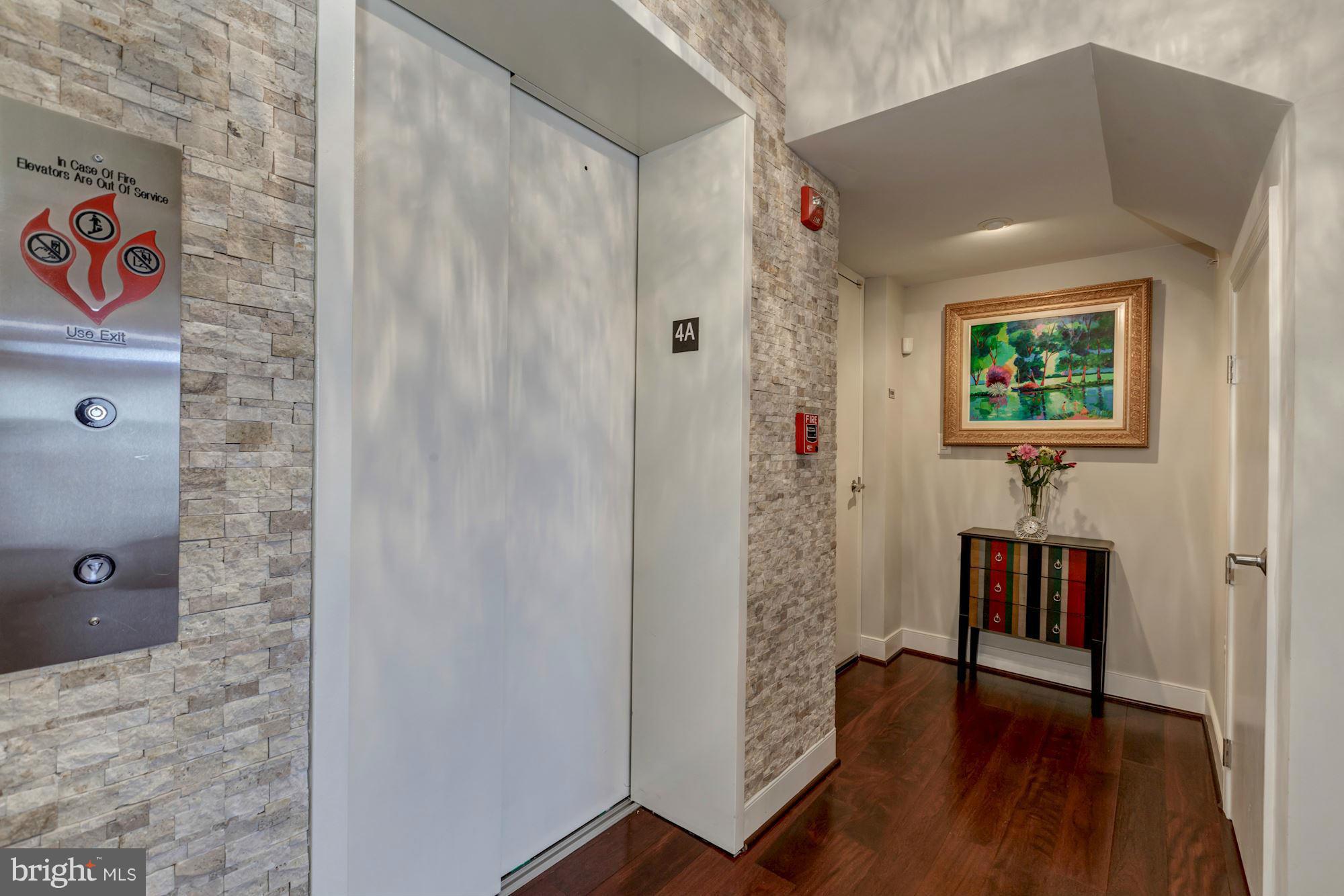 LYON PARK - Residential