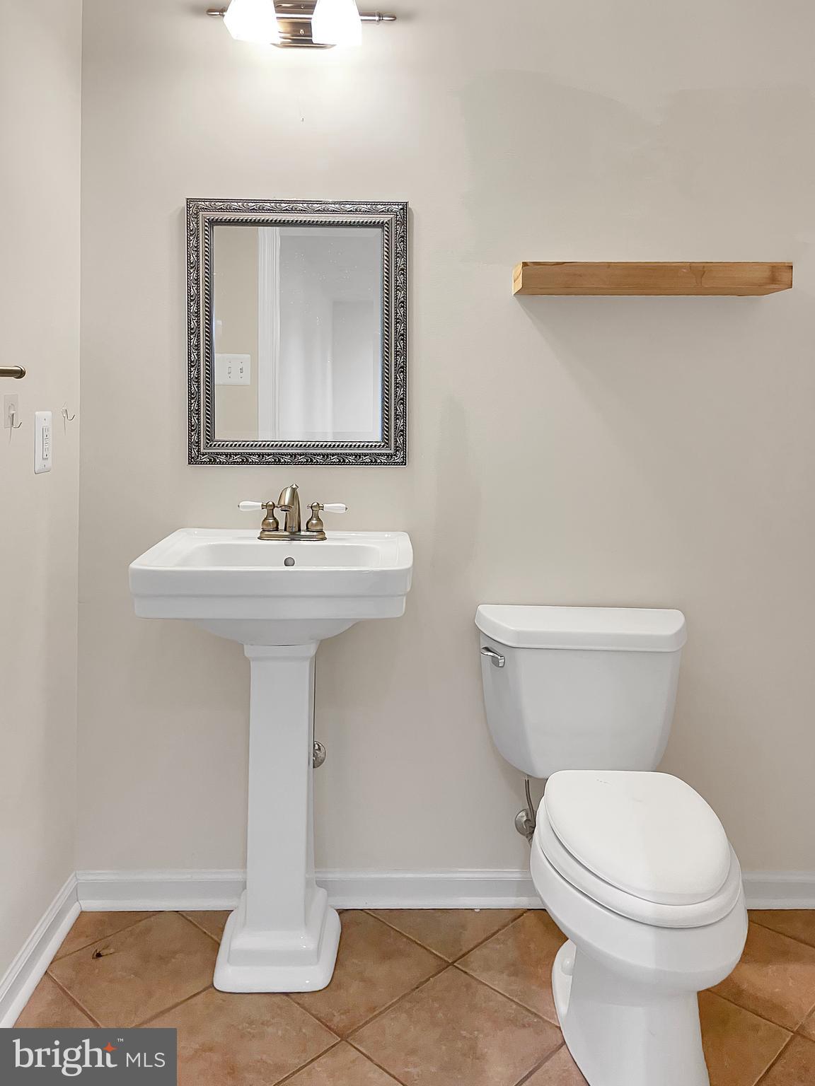 DEARBOUGHT - Residential Lease