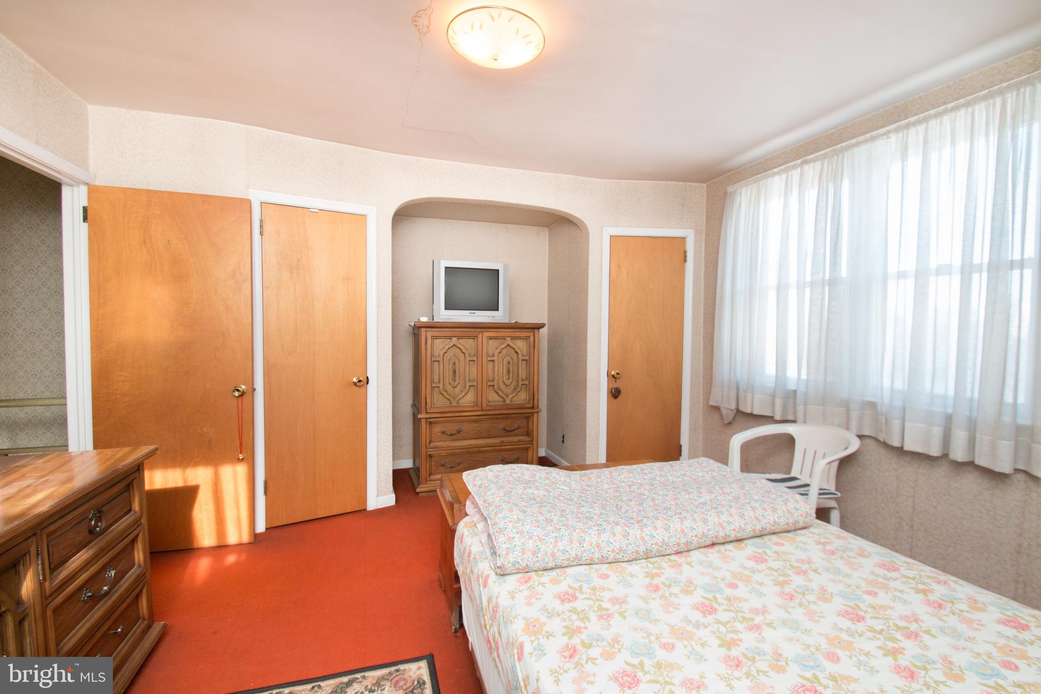 LEXINGTON PARK - Residential