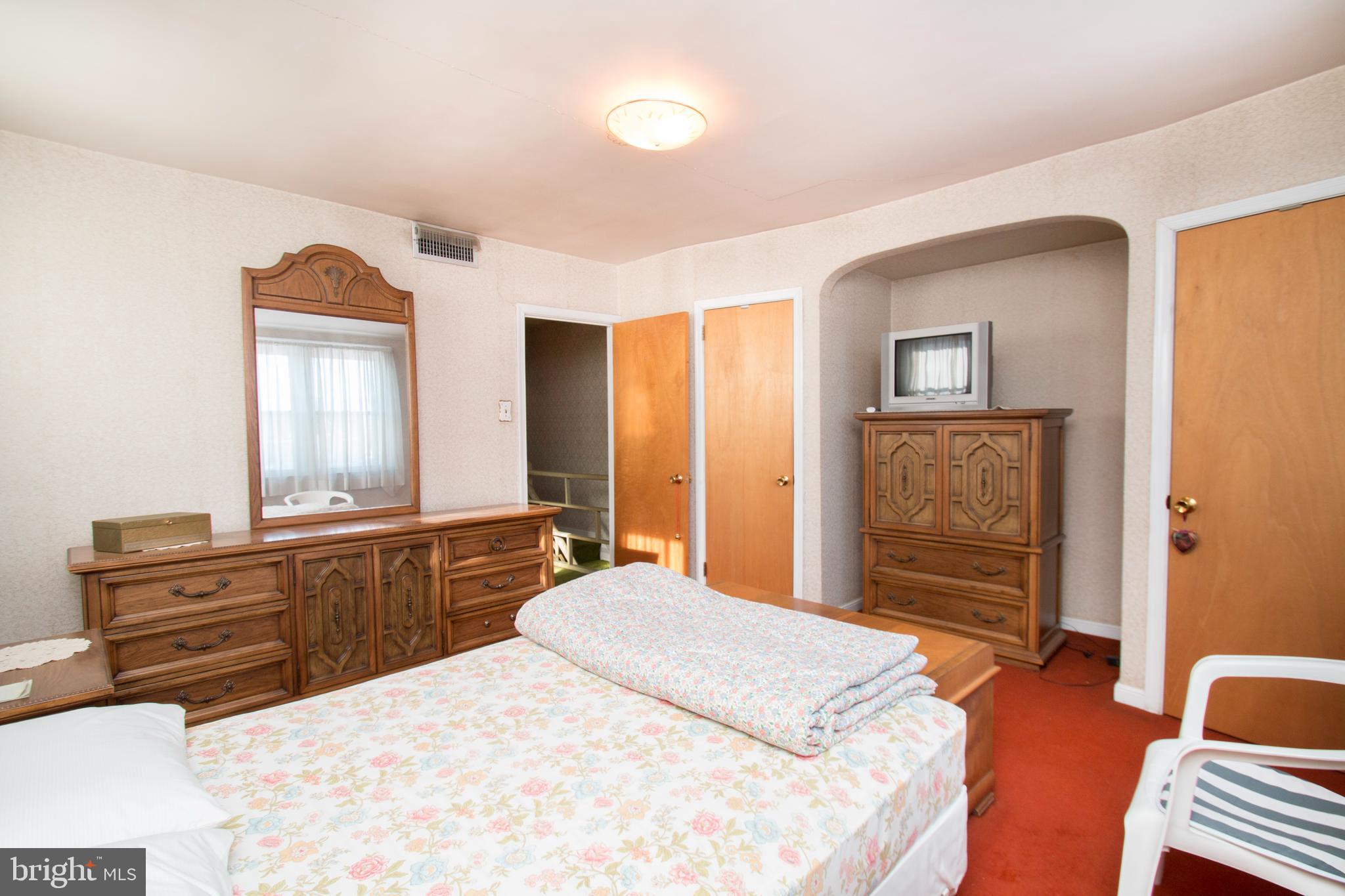 LEXINGTON PARK - Residential