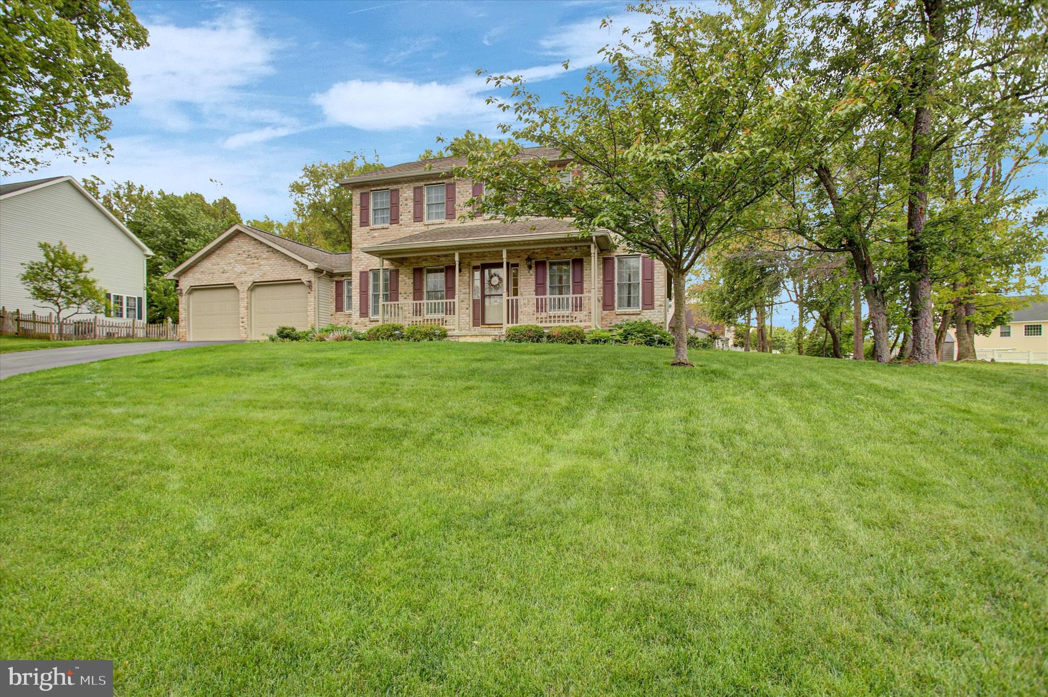 427 BRADLEY LANE