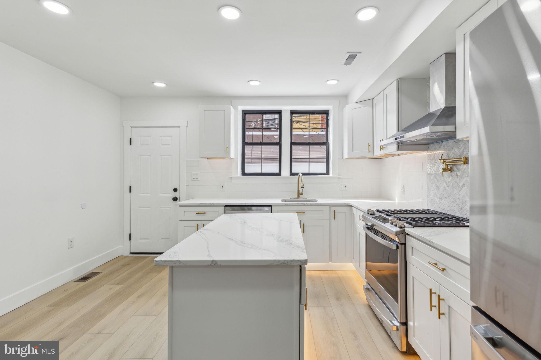 GREENWICH SOUTH PHILADELPHIA - Residential