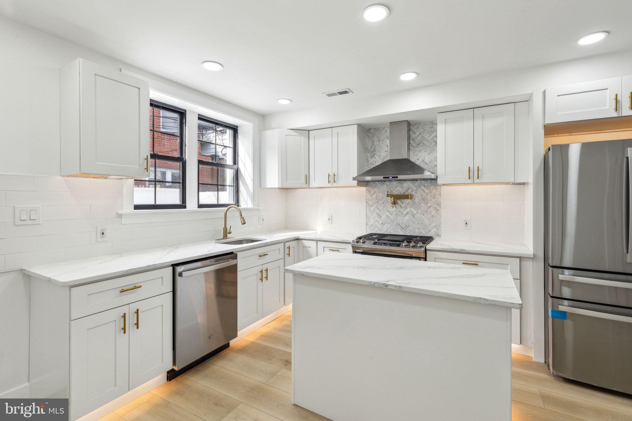 GREENWICH SOUTH PHILADELPHIA - Residential