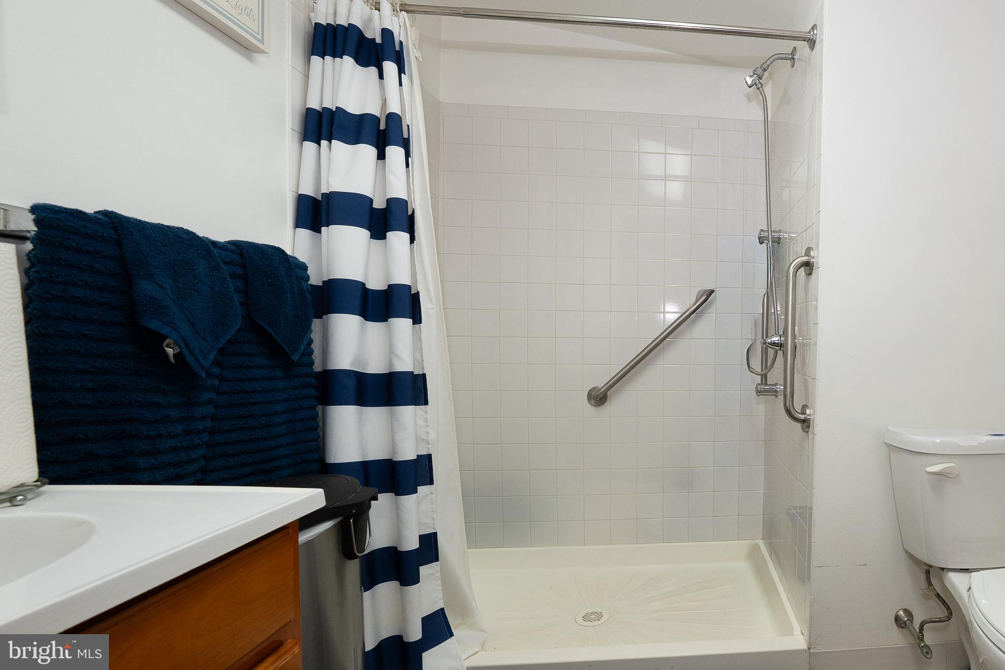 COBBS CREEK - Residential