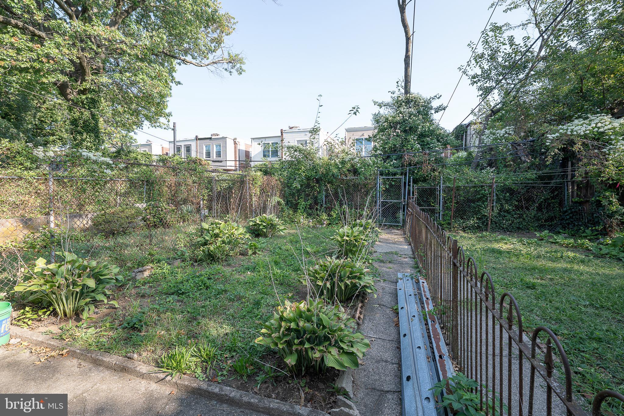 COBBS CREEK - Residential