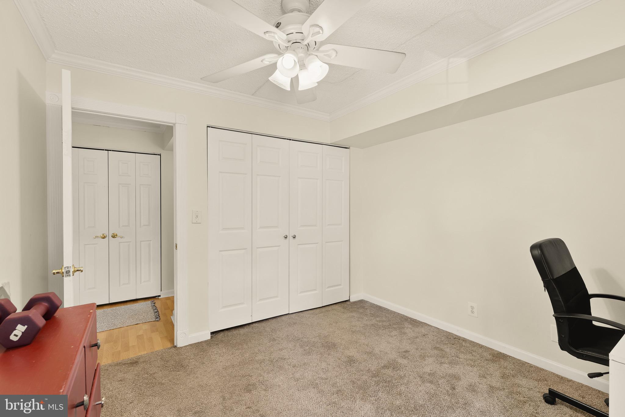 THE COLONIES - Residential