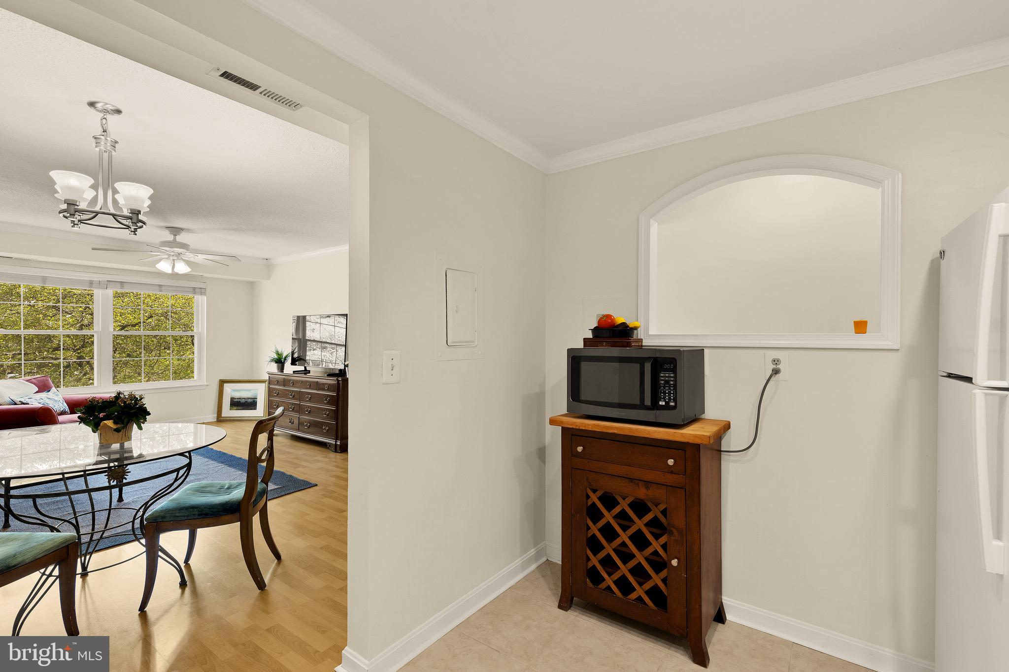 THE COLONIES - Residential