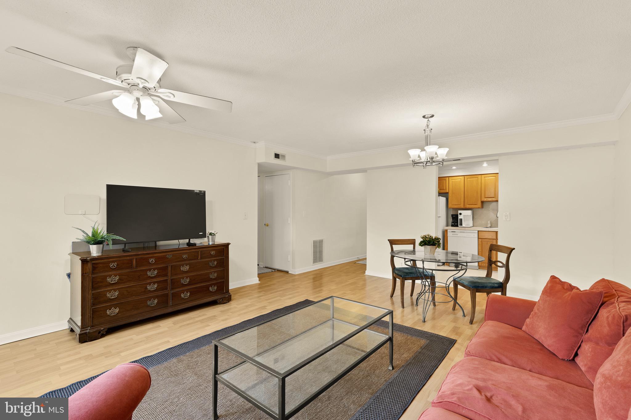 THE COLONIES - Residential