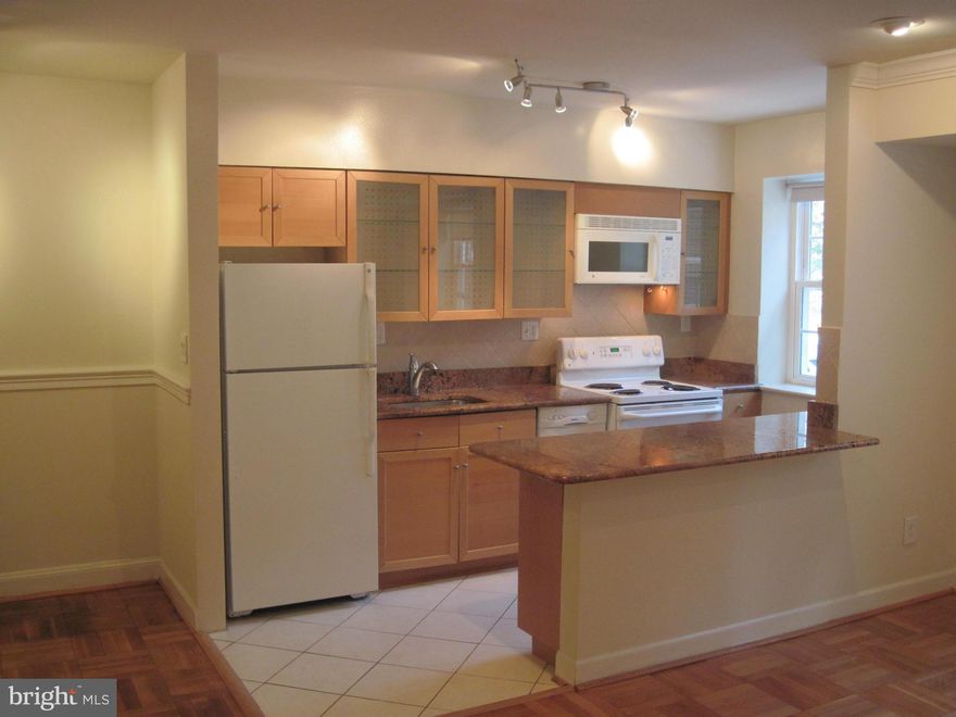 Move In Ready! Spacious 2 Bedroom 1 Bath Beautifully Renovated Westmoreland Terrace Condo! Refinished floors, crown molding, updated bathroom and fresh paint! Great open kitchen w/ ceramic tile floor, new stove, new dishwasher & Granite counter tops. Newer windows! Deep closets & 24 hr secured bldg! ....Quite location is a Short walk to Rosslyn or Courthouse Metros! Real Nice Home!