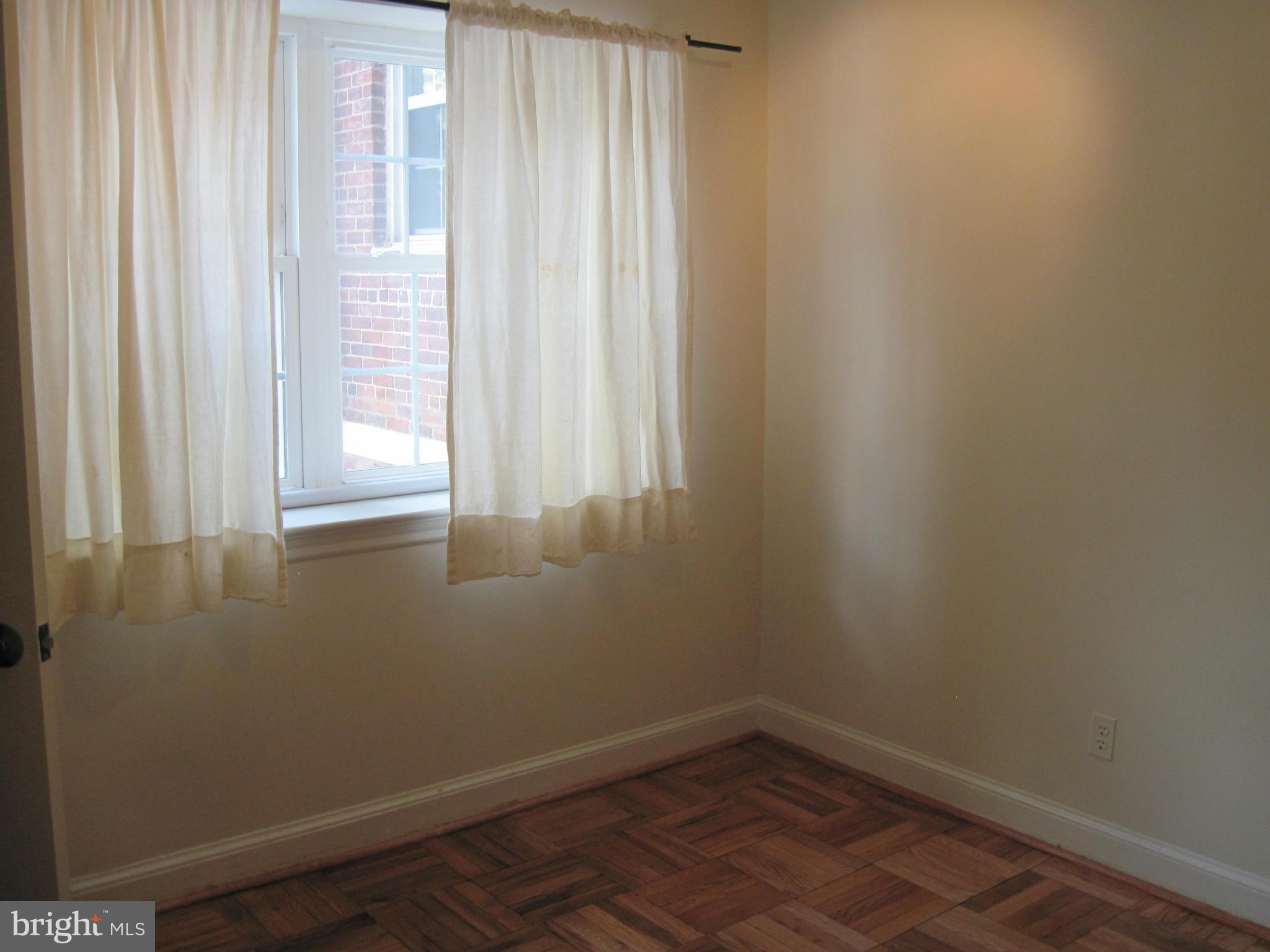 WESTMORELAND TERRACE - Residential