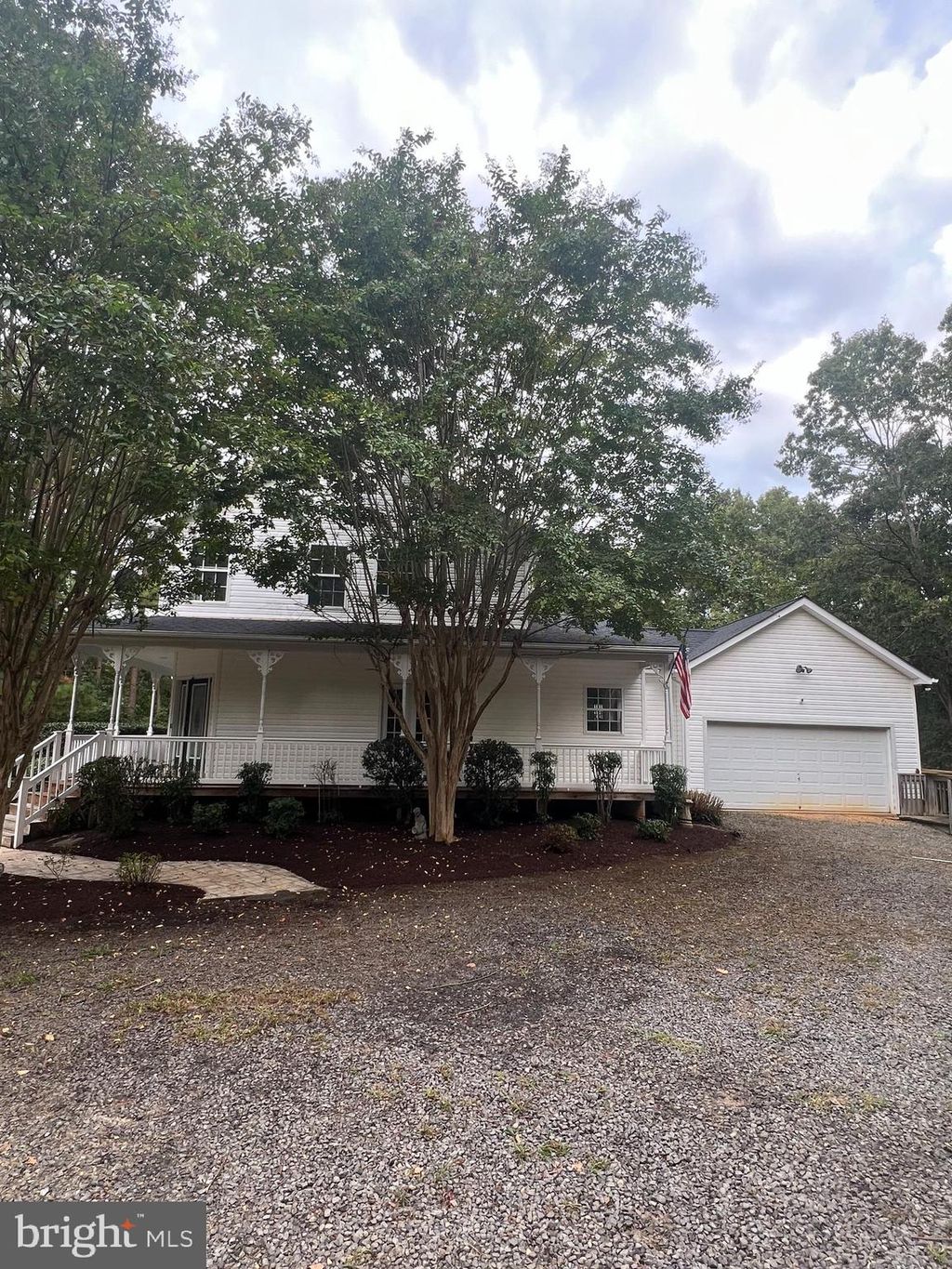 Photo of 20670 Bloombury Lane, LEONARDTOWN, MD 20650 (MLS # MDSM2027500)