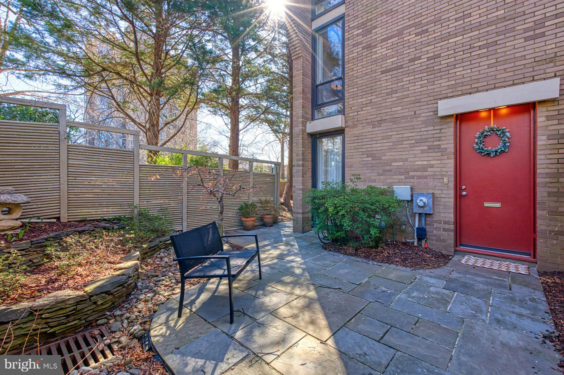 LAKE ANNE OF RESTON - Residential