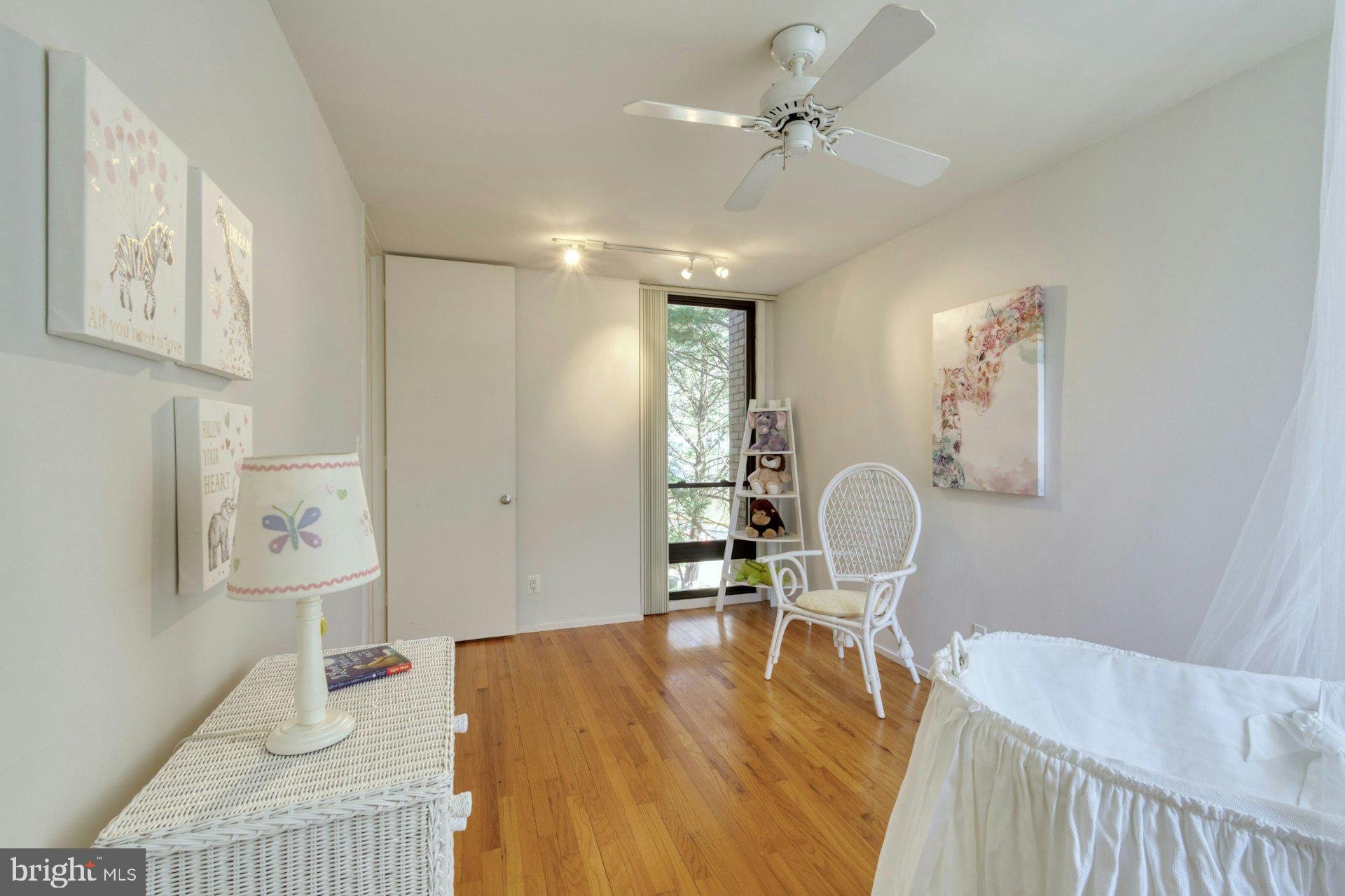 LAKE ANNE OF RESTON - Residential