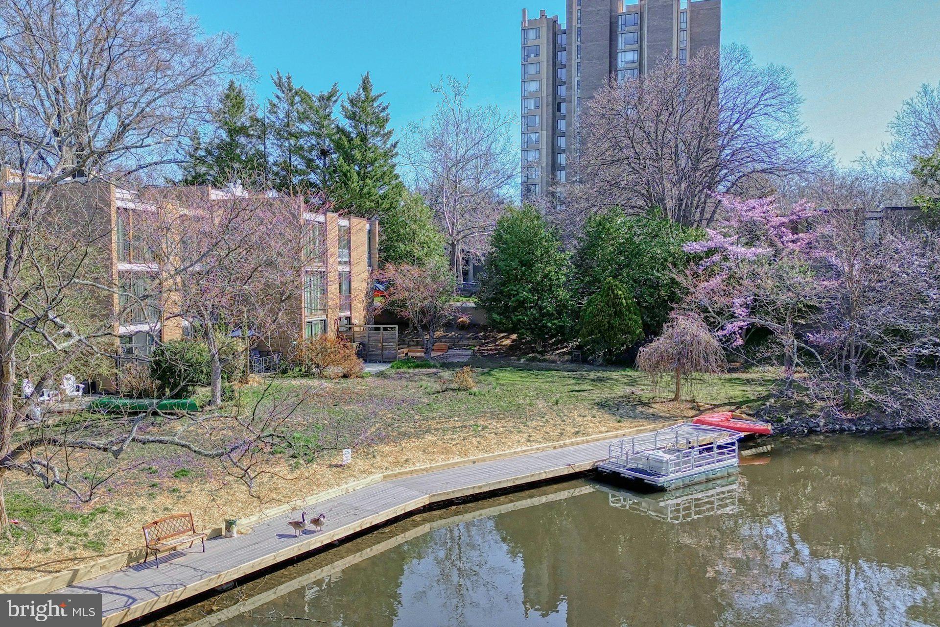 LAKE ANNE OF RESTON - Residential