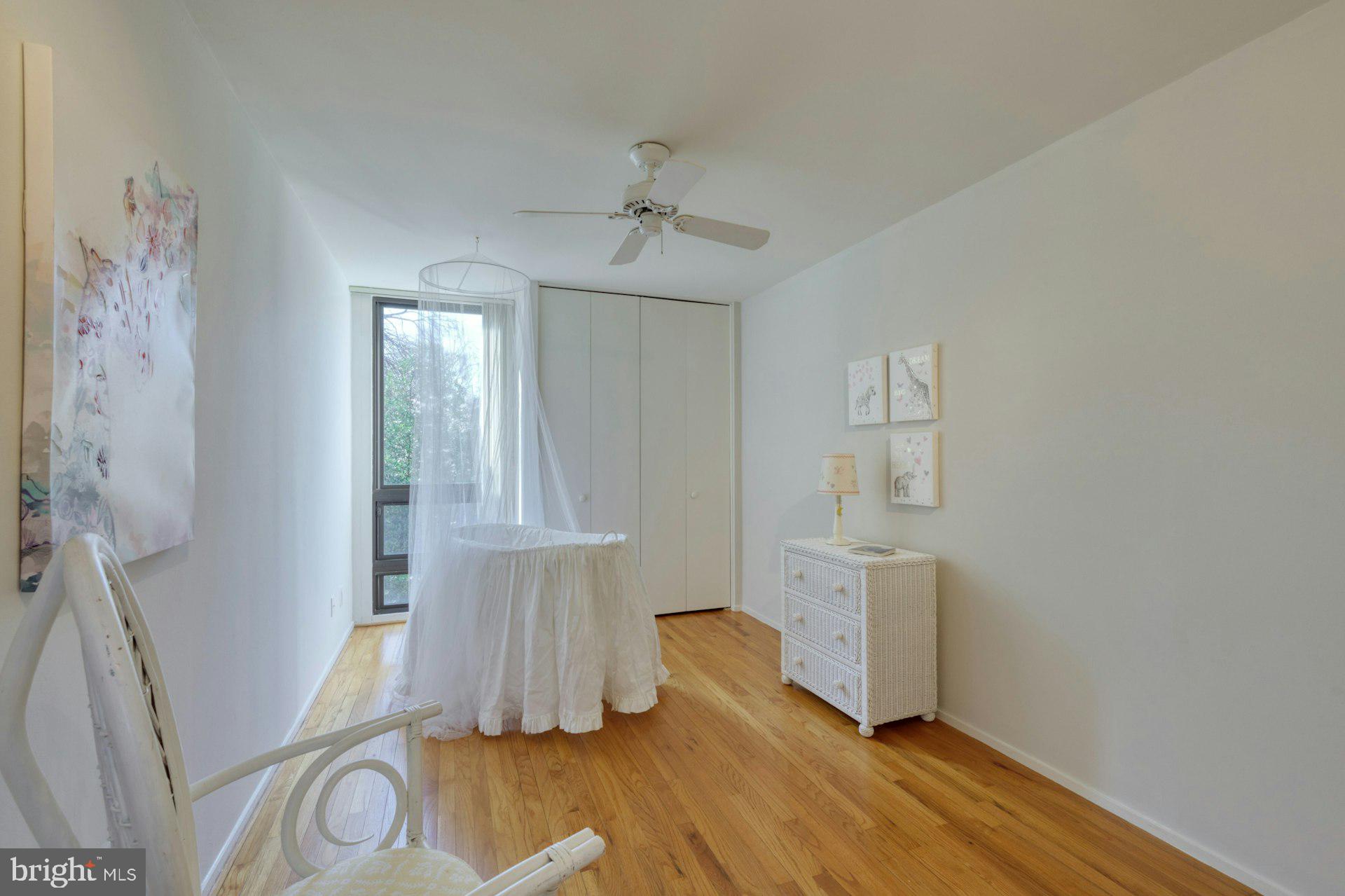 LAKE ANNE OF RESTON - Residential