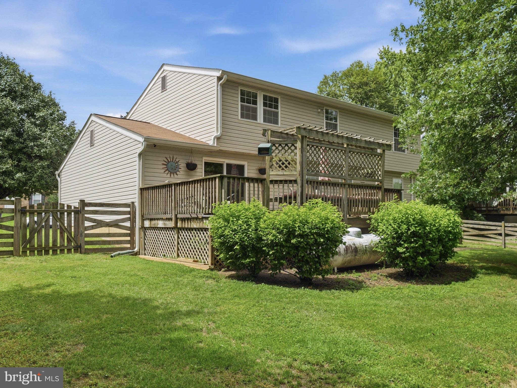112 GLADE BOULEVARD