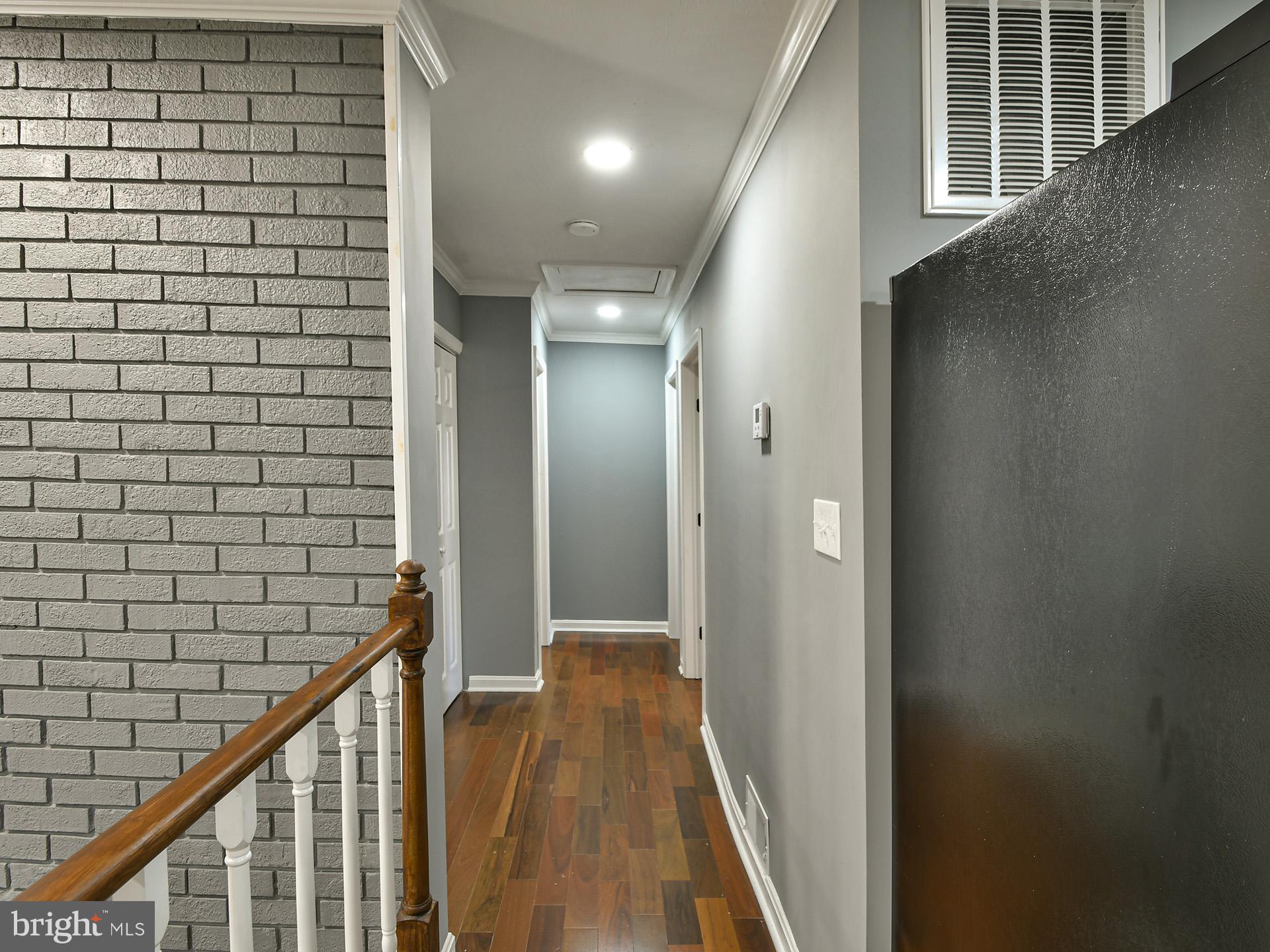 HILLMEADE MANOR - Residential