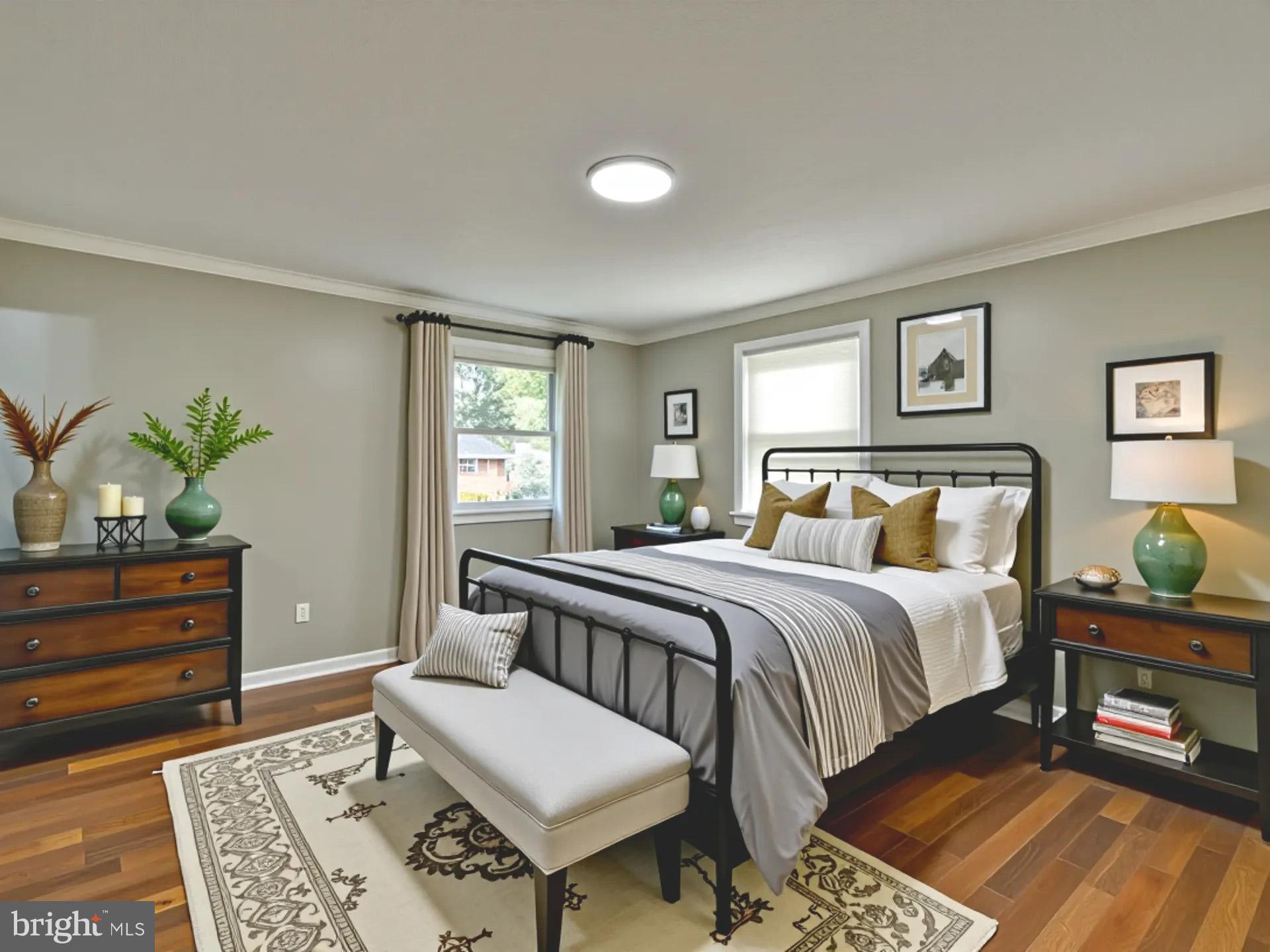 HILLMEADE MANOR - Residential