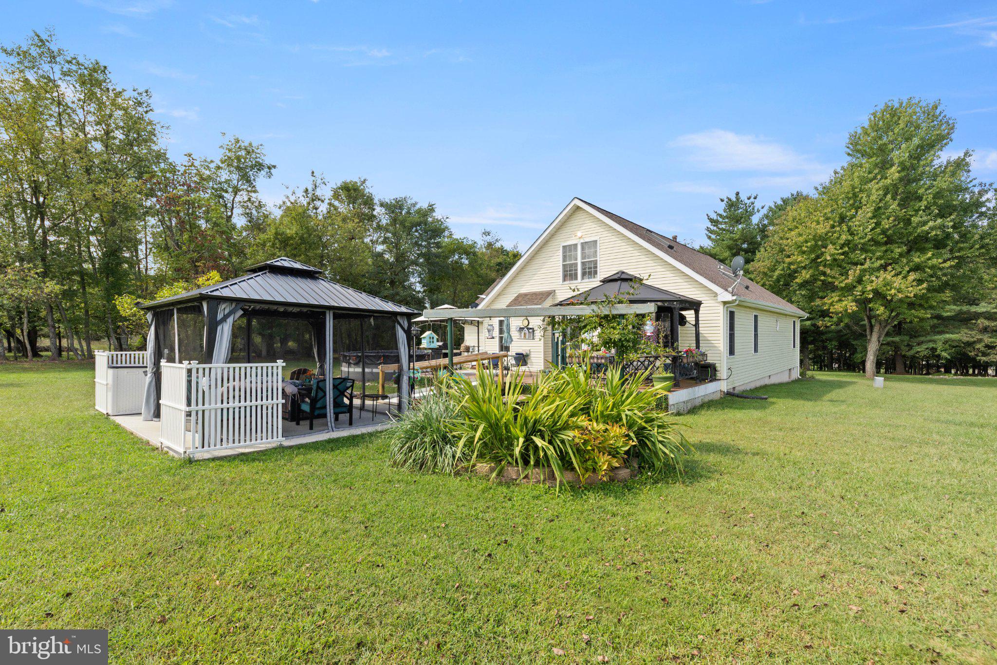 1590 WHITACRE ROAD