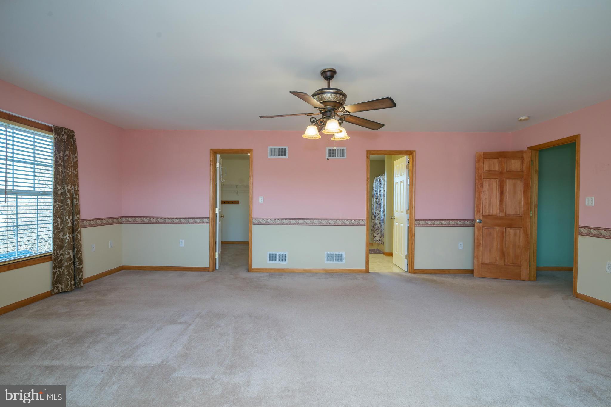 HOLLIS MANOR - Residential