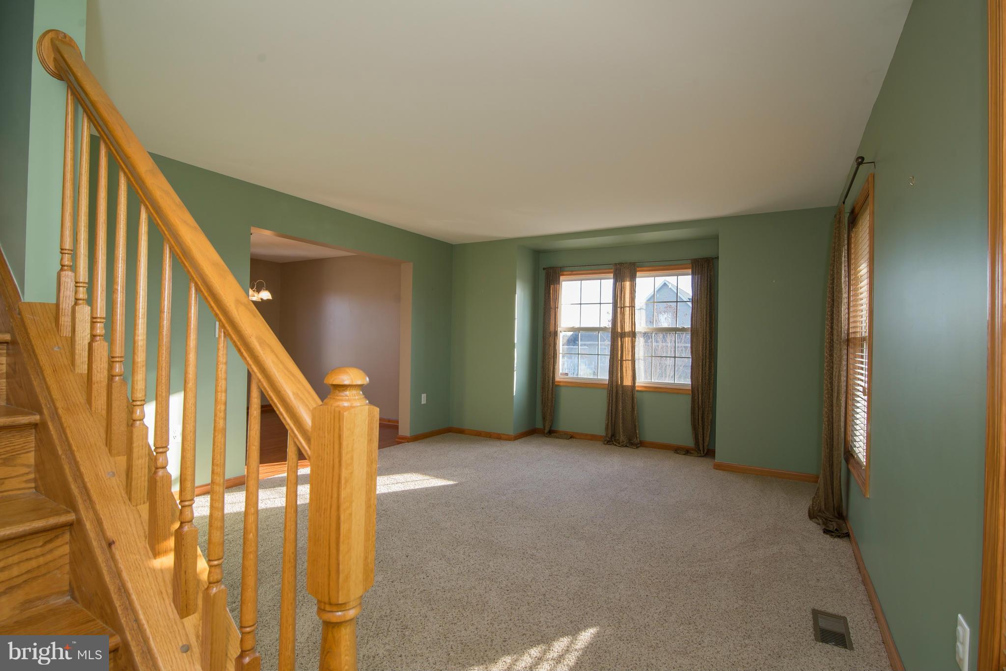 HOLLIS MANOR - Residential