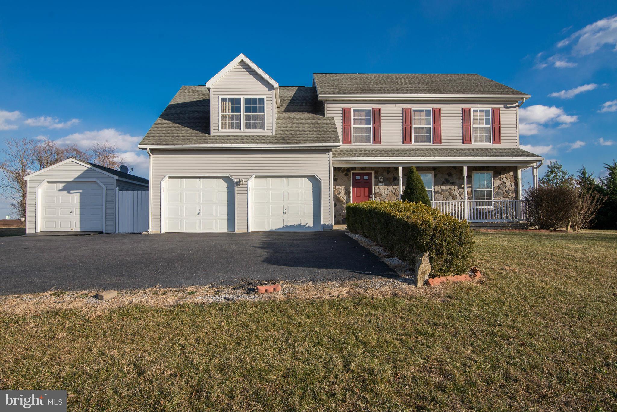 HOLLIS MANOR - Residential