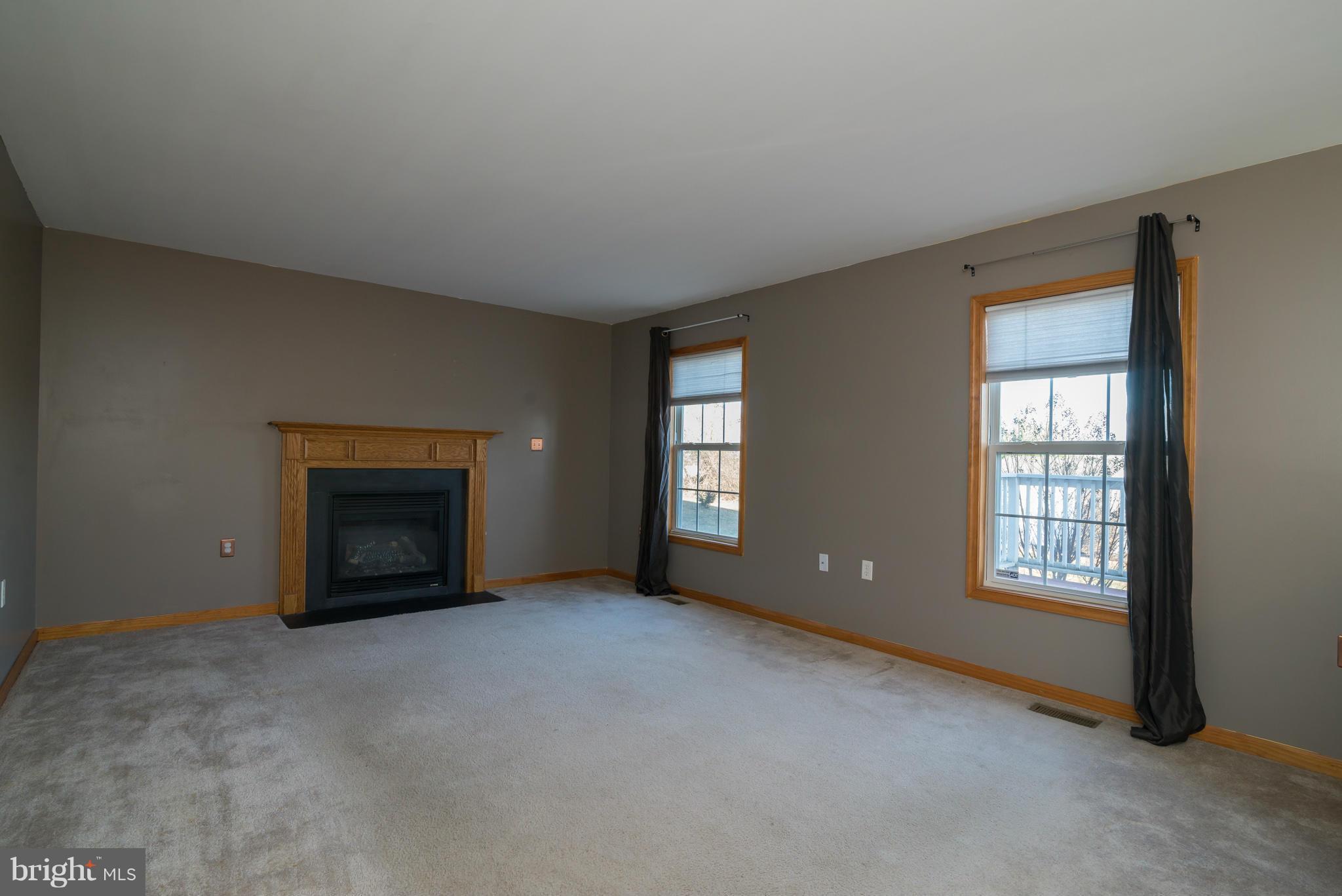 HOLLIS MANOR - Residential