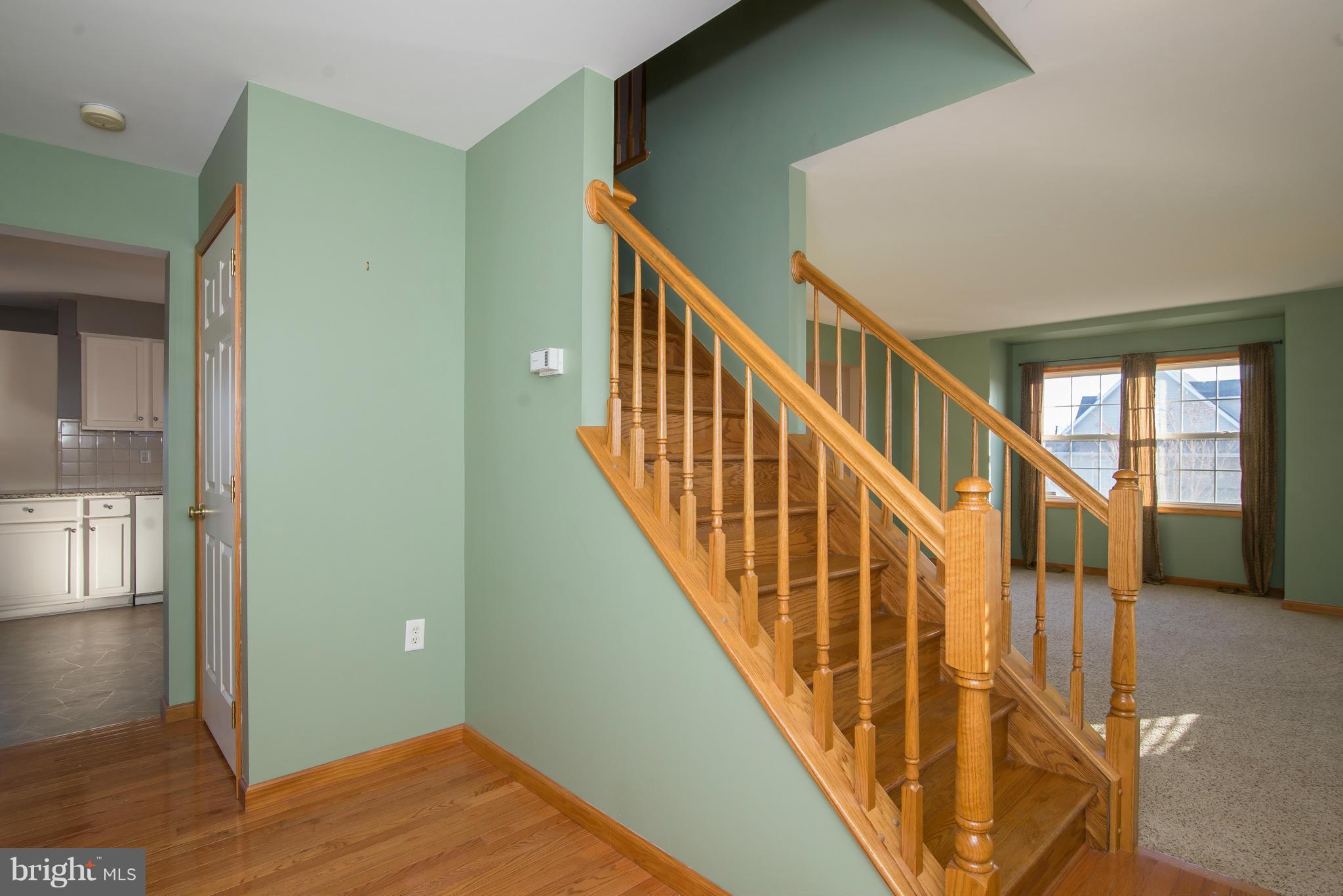 HOLLIS MANOR - Residential