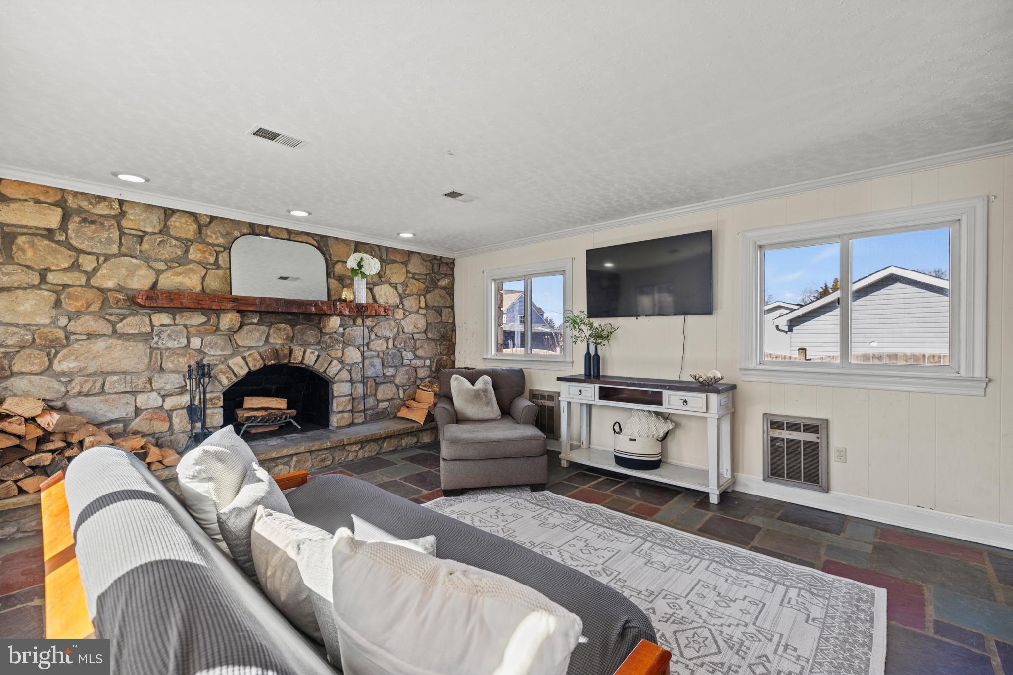 PIEDMONT HEIGHTS - Residential