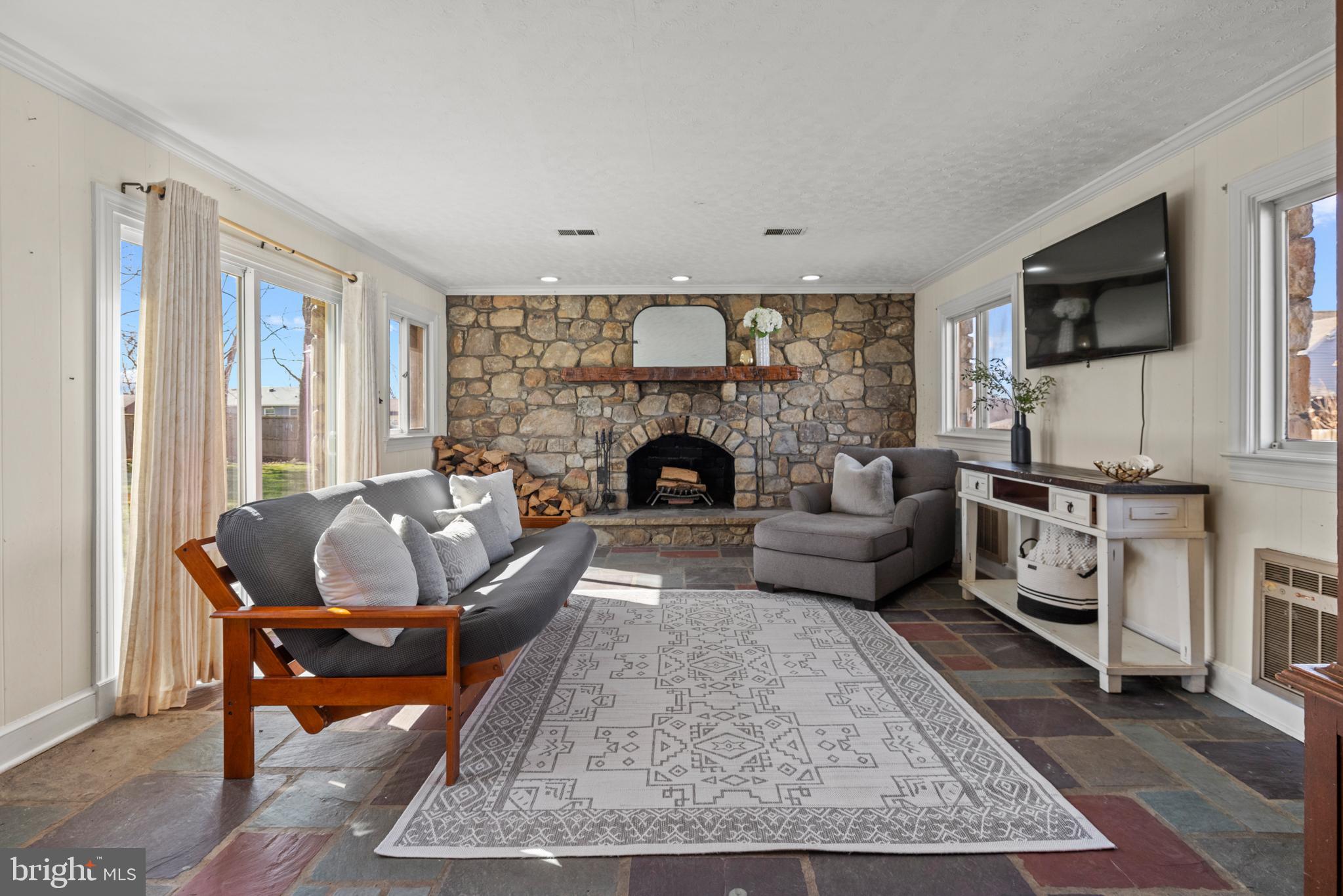 PIEDMONT HEIGHTS - Residential