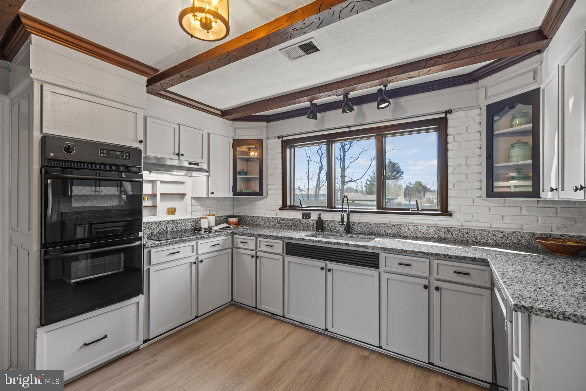 PIEDMONT HEIGHTS - Residential