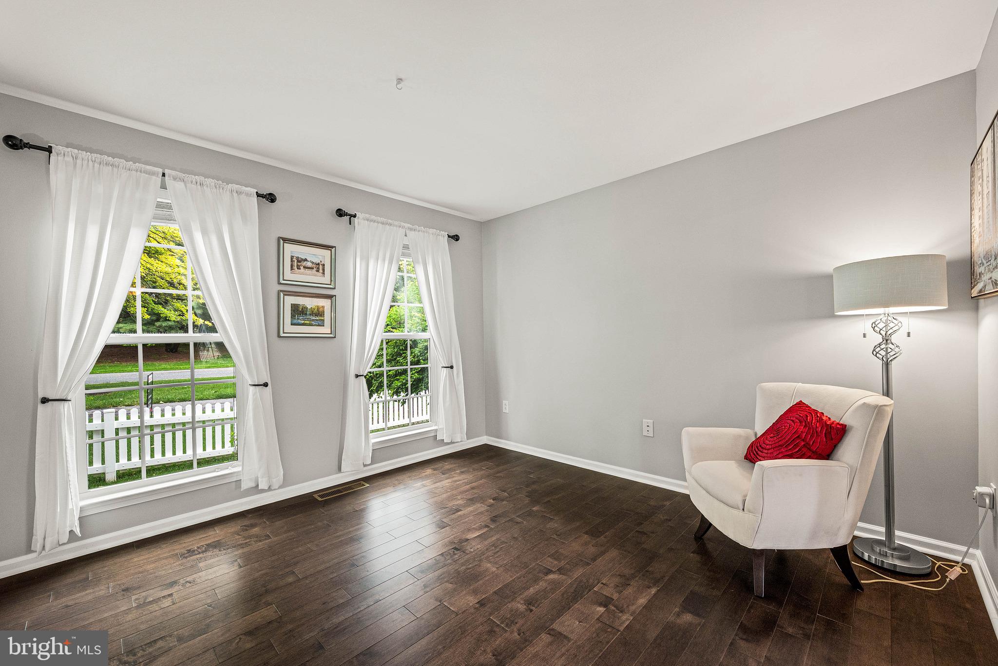 NEW DALEVILLE - Residential