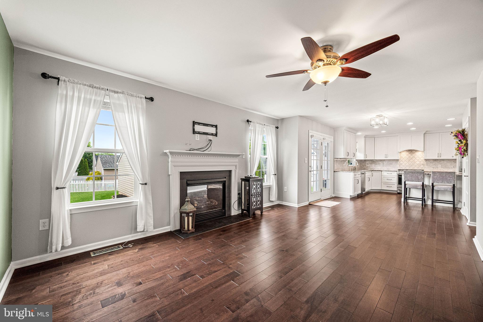 NEW DALEVILLE - Residential