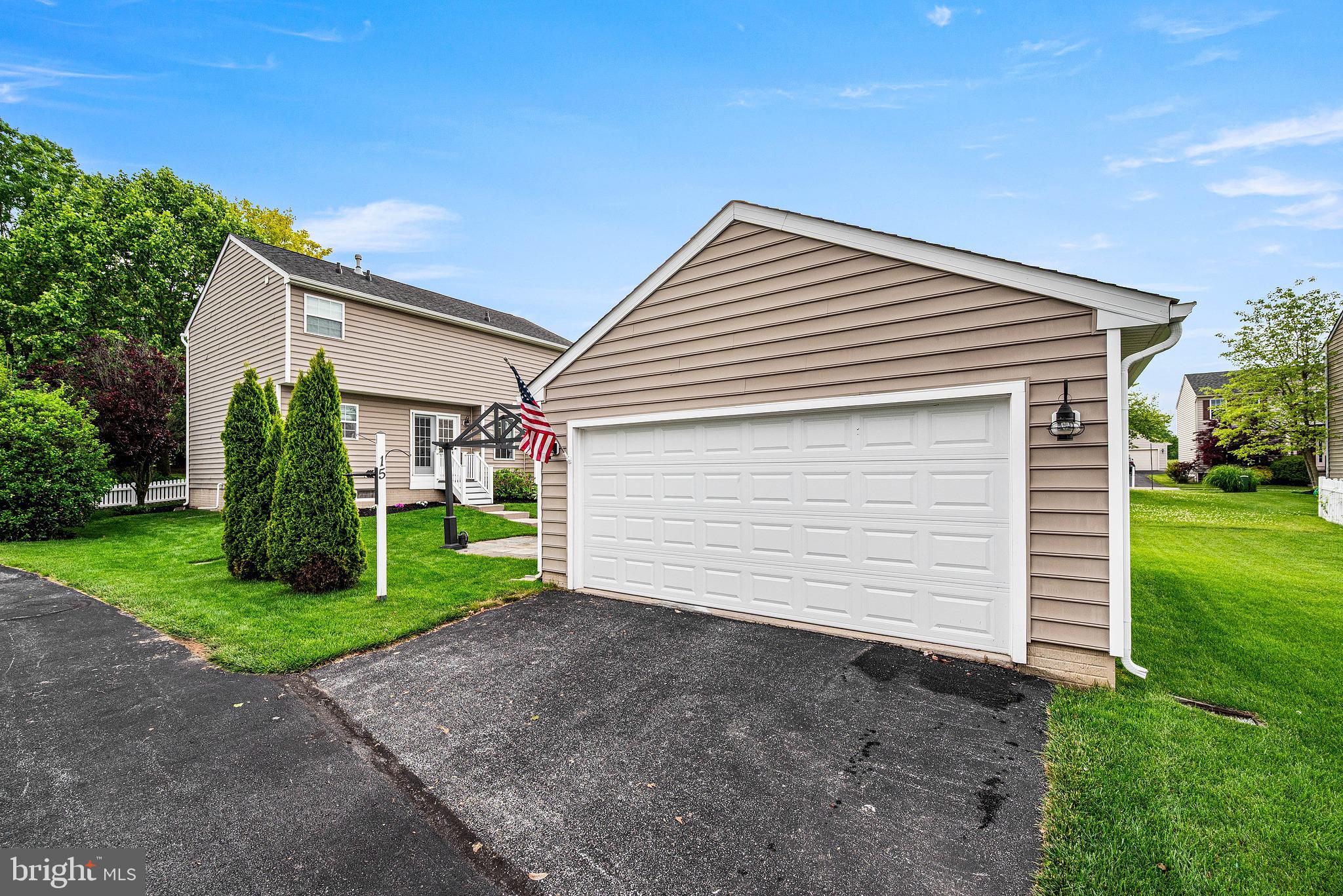 NEW DALEVILLE - Residential