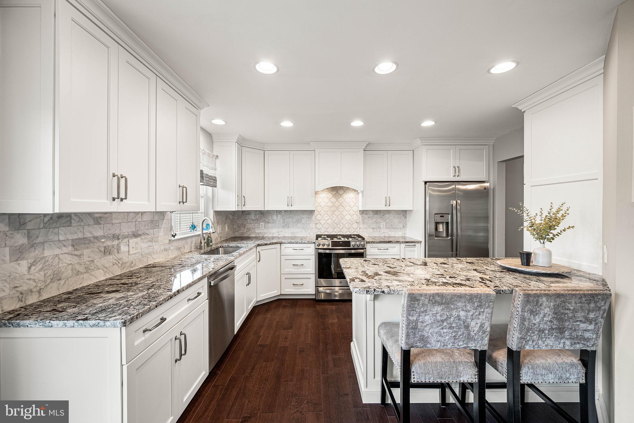 NEW DALEVILLE - Residential