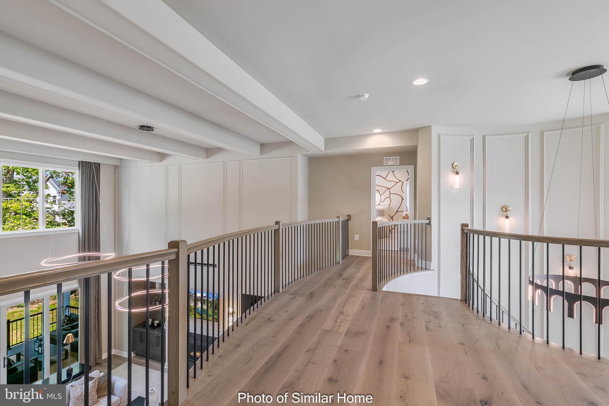 FAIRFAX - Residential