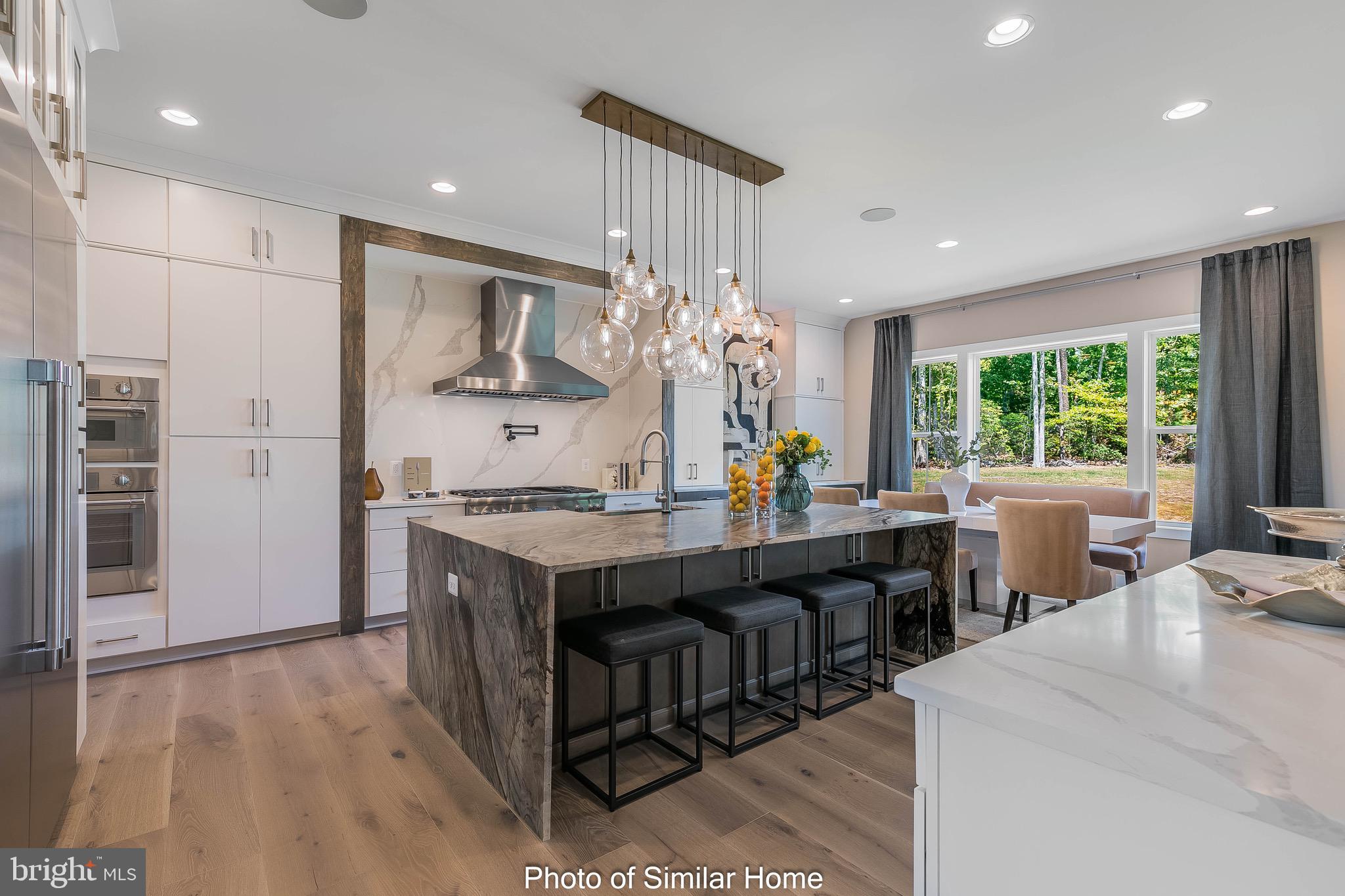 FAIRFAX - Residential