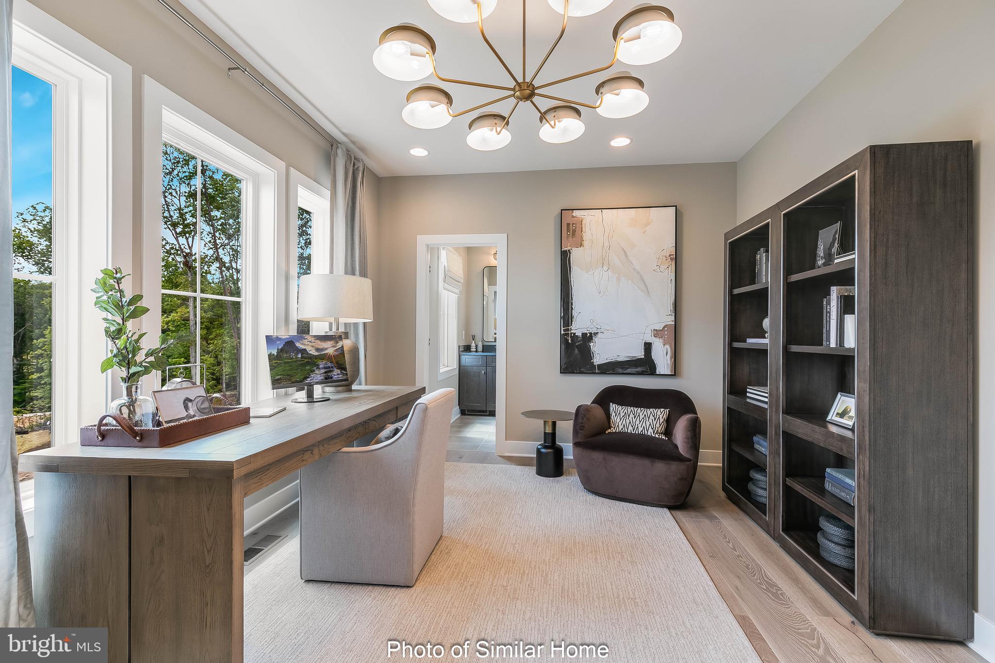 FAIRFAX - Residential