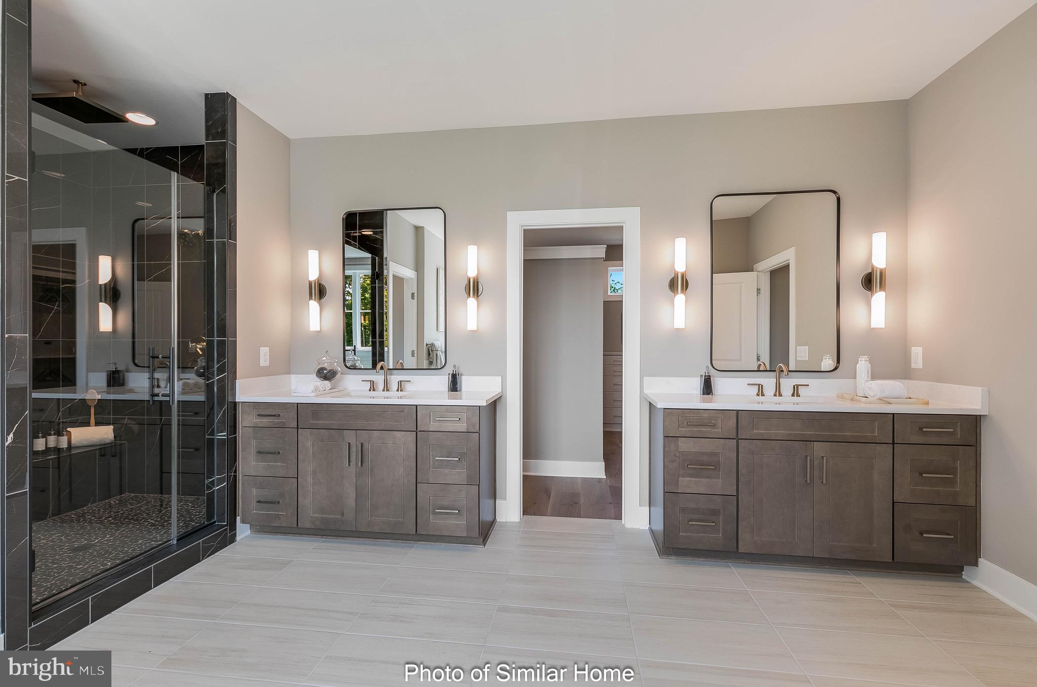 FAIRFAX - Residential