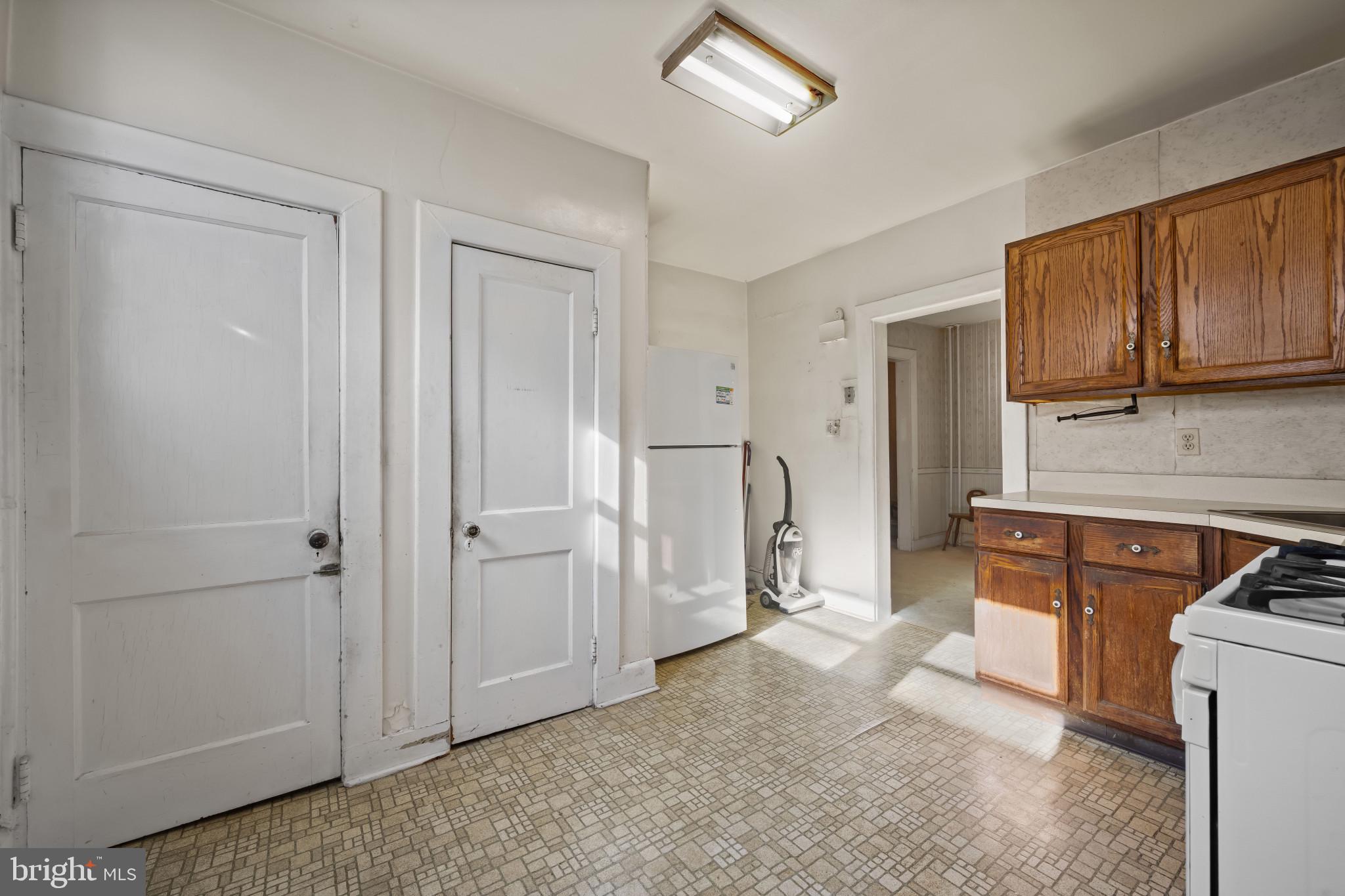 CATONSVILLE - Residential