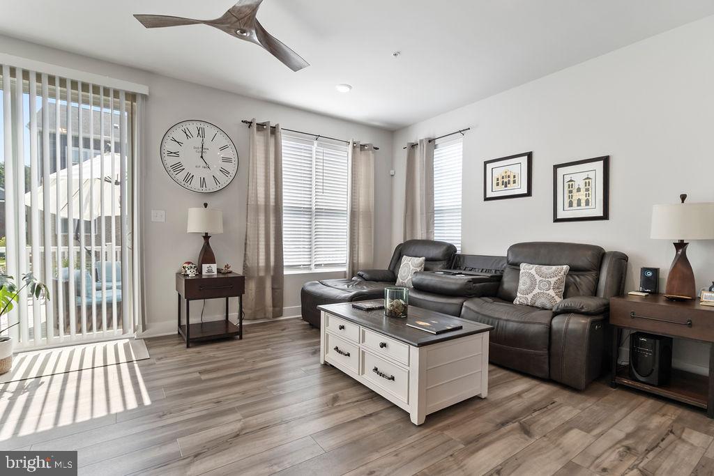 BRYANS ROAD - Residential Lease