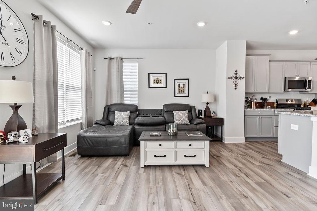 BRYANS ROAD - Residential Lease