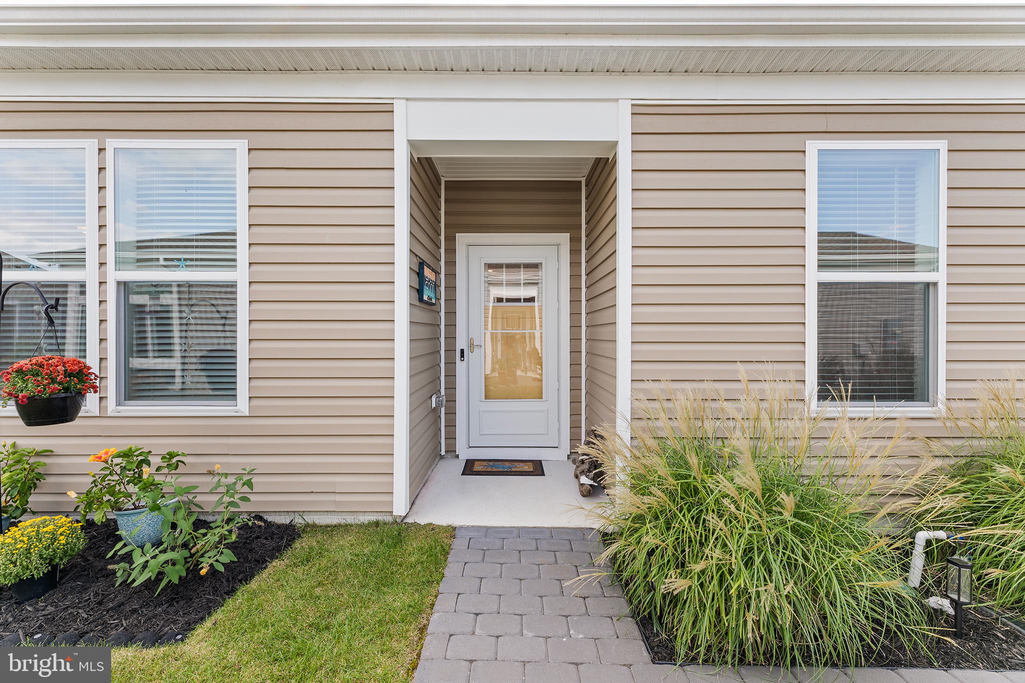 23459 BREAKING WAVES COURT