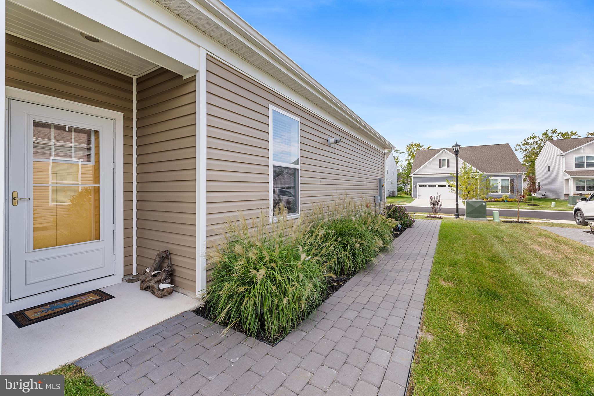 23459 BREAKING WAVES COURT