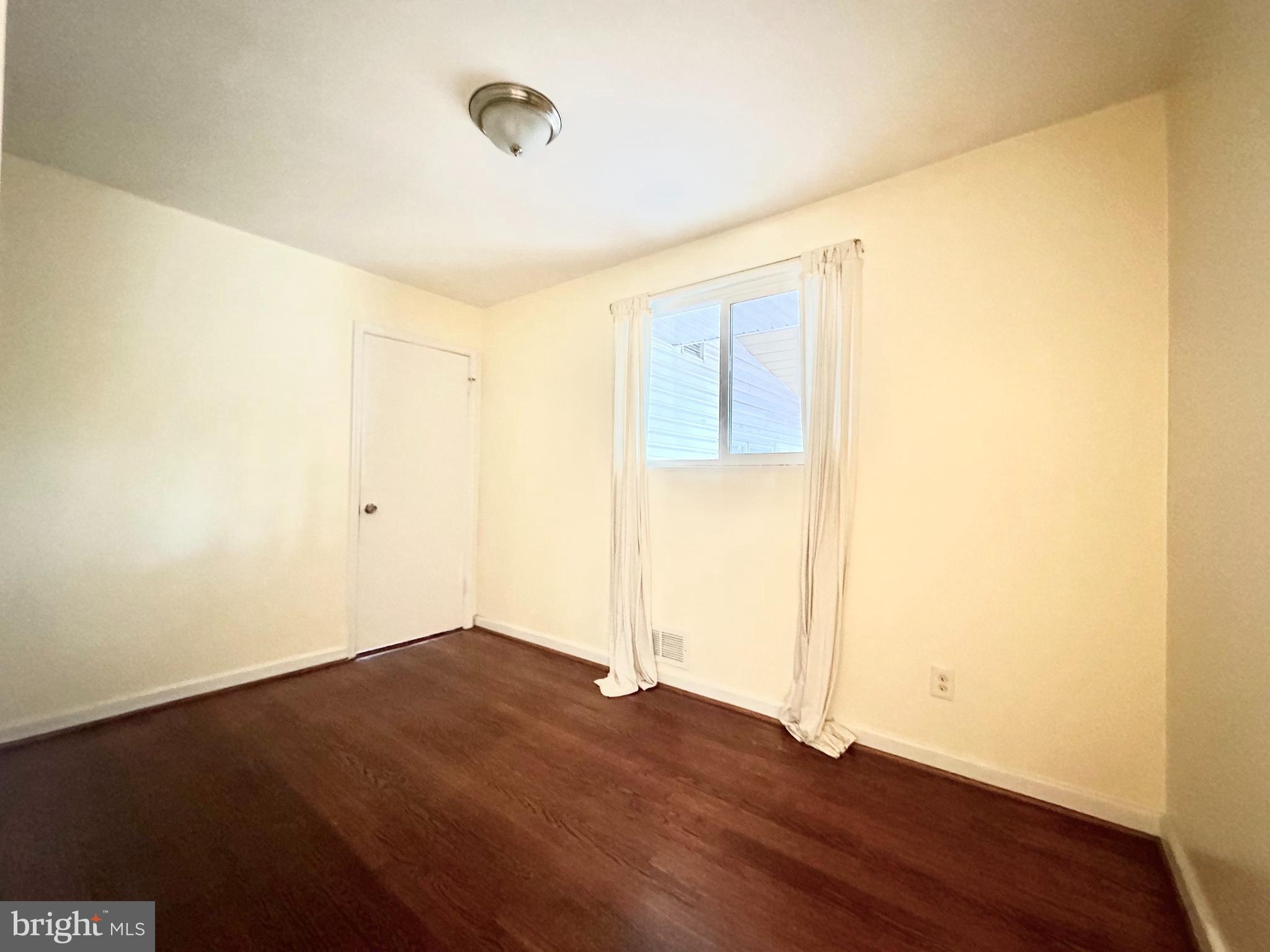 ROCKLAND - Residential Lease