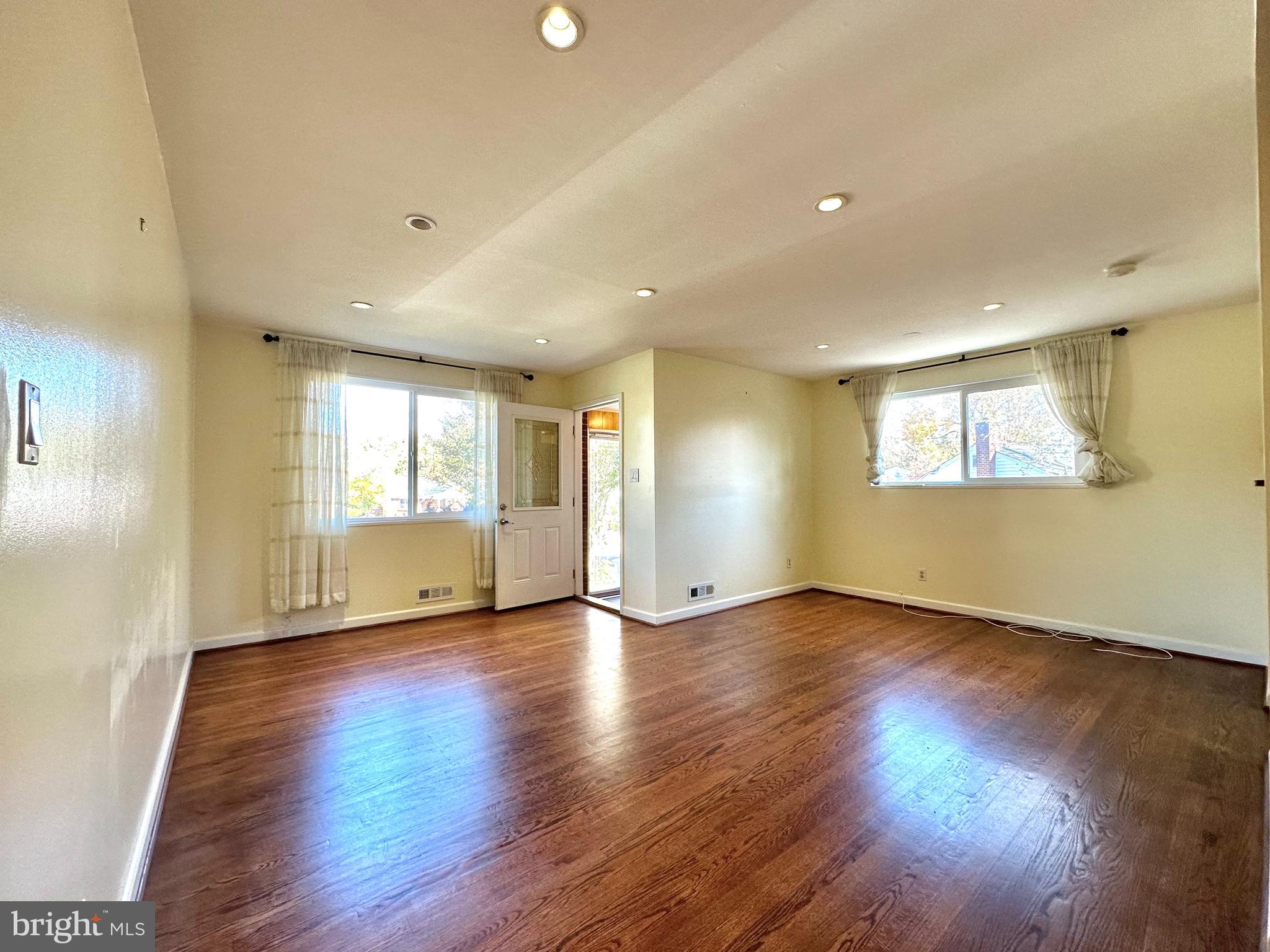 ROCKLAND - Residential Lease